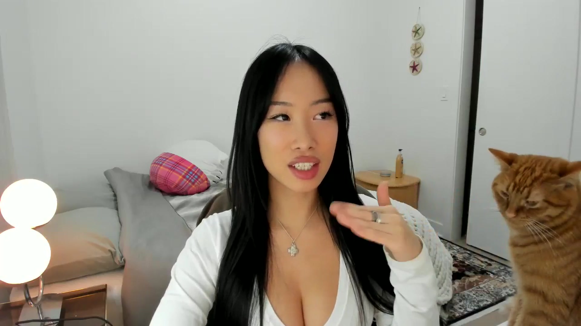 Gallery image thumbnail from BabieLee's myfreecams stream on, 11/15/2025, 05:09 image 2 of 20