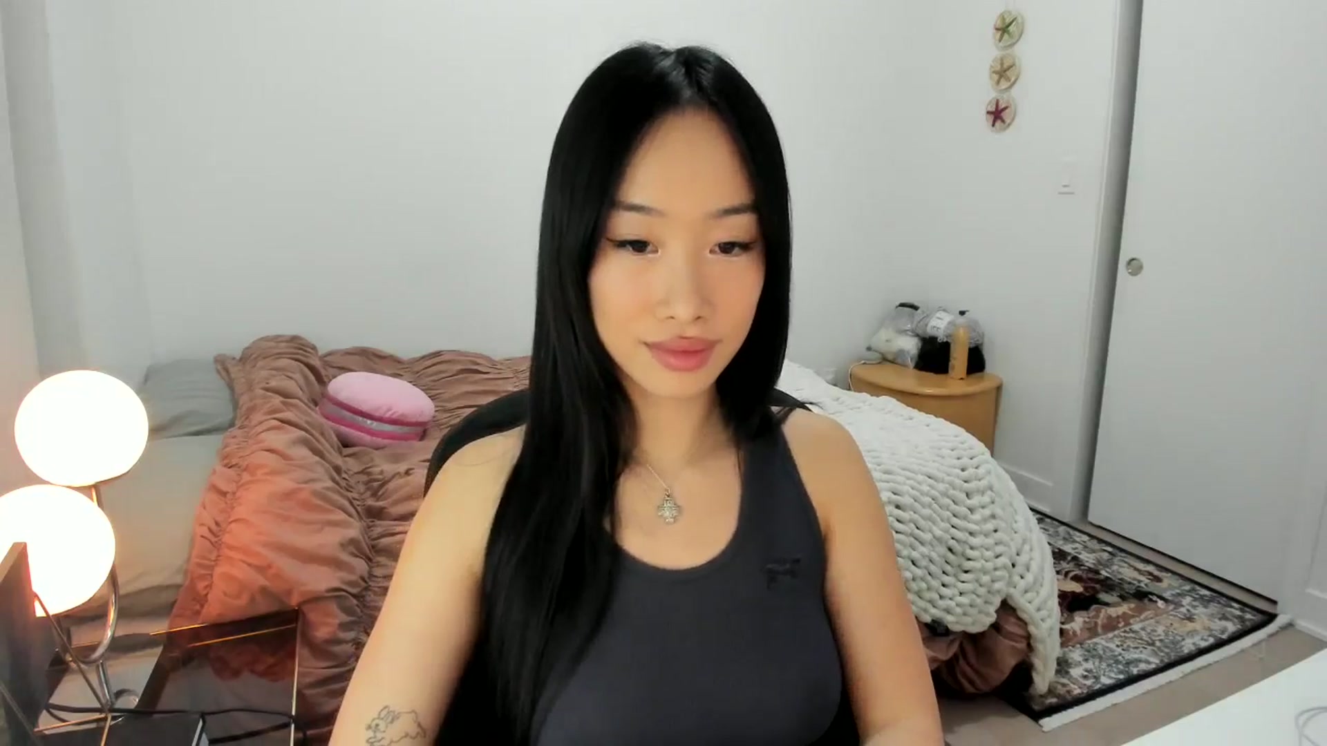 Gallery image thumbnail from BabieLee's myfreecams stream on, 01/12/2026, 03:53 image 6 of 20