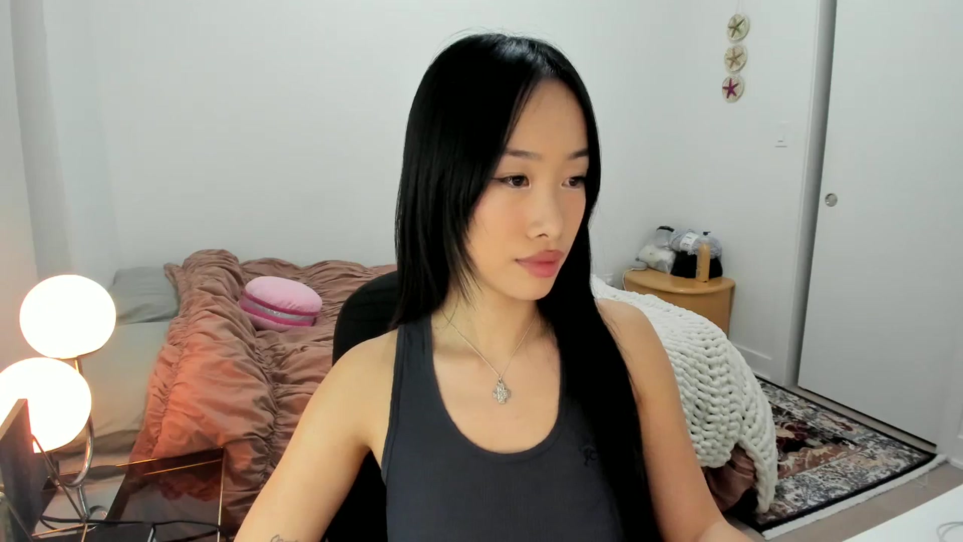 Gallery image thumbnail from BabieLee's myfreecams stream on, 01/12/2026, 03:53 image 13 of 20