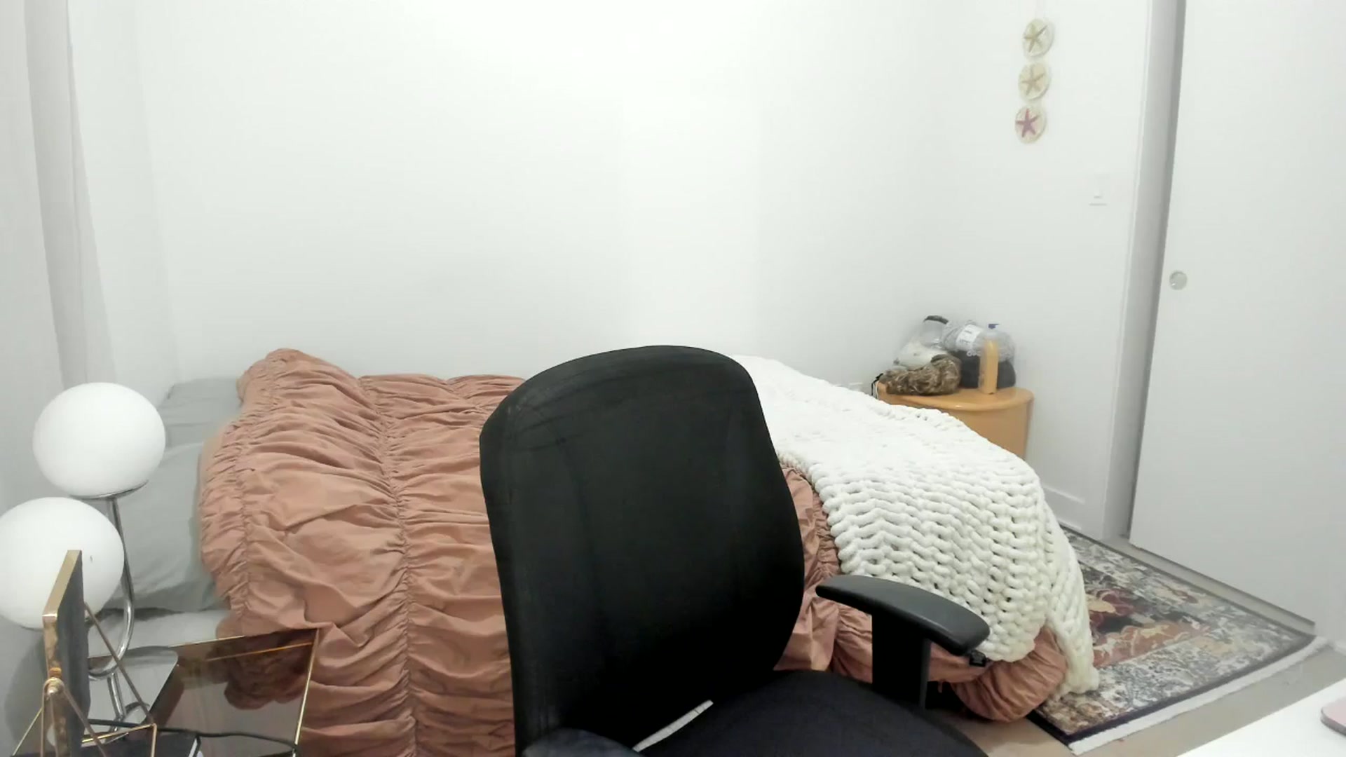 Gallery image thumbnail from BabieLee's myfreecams stream on, 01/12/2026, 23:27 image 10 of 20