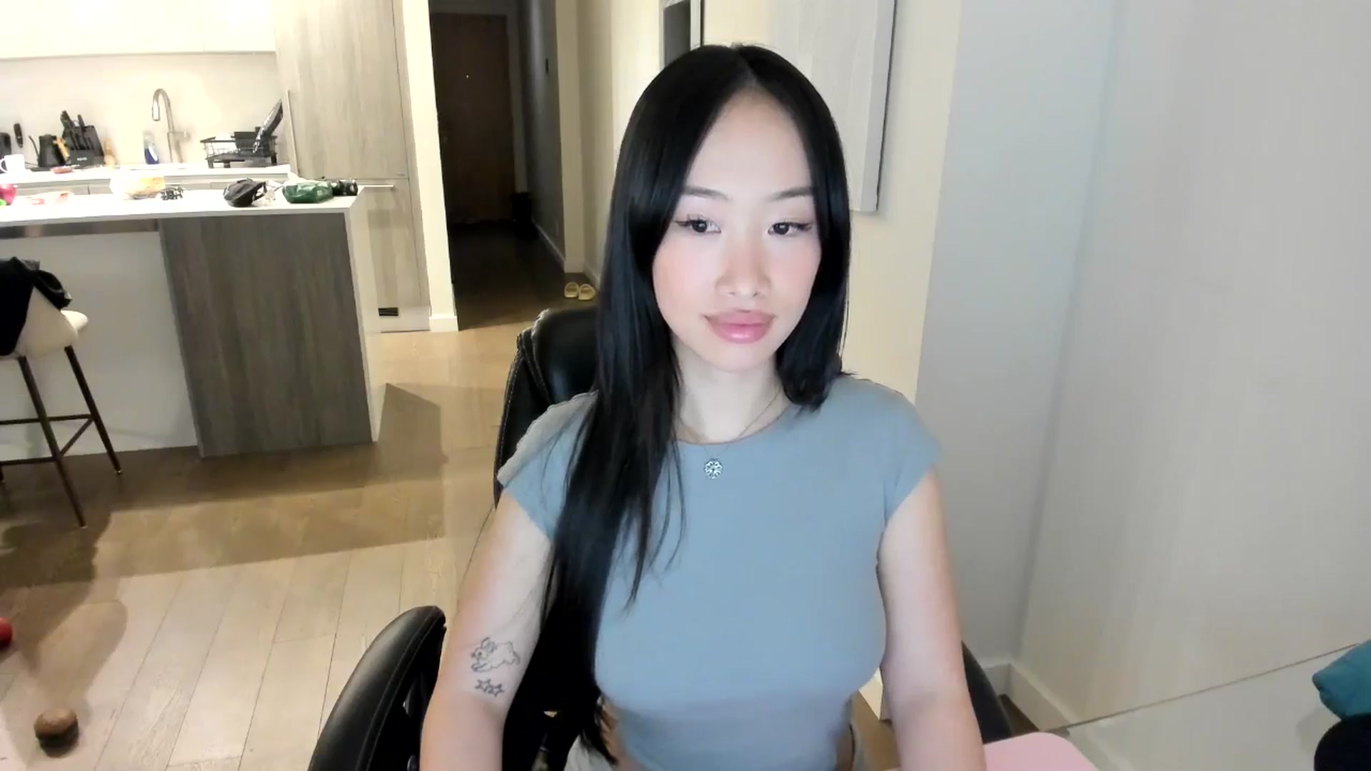 Gallery image thumbnail from BabieLee's myfreecams stream on, 05/08/2026, 05:11 image 14 of 20