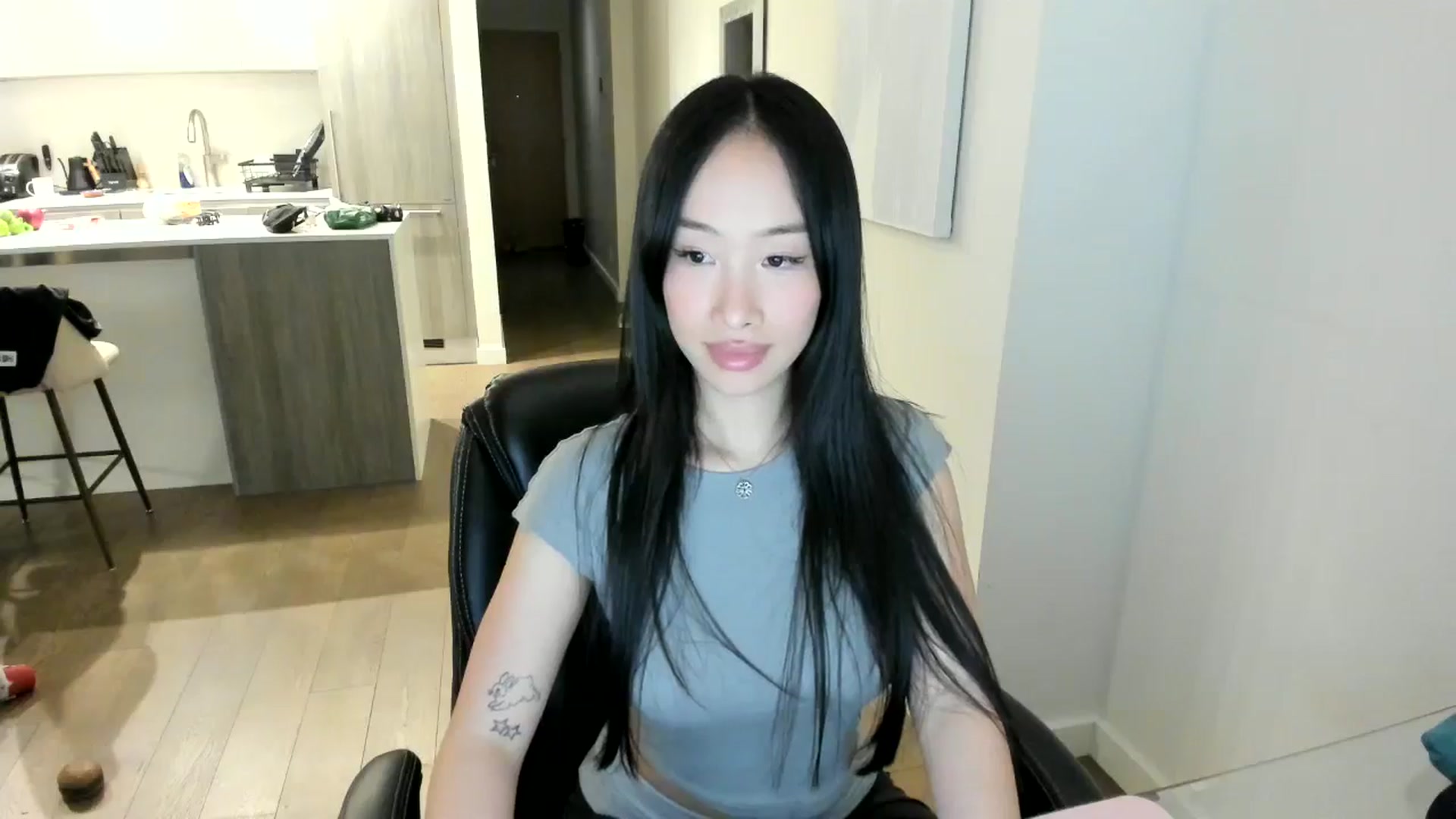 Gallery image thumbnail from BabieLee's myfreecams stream on, 05/08/2026, 05:11 image 11 of 20