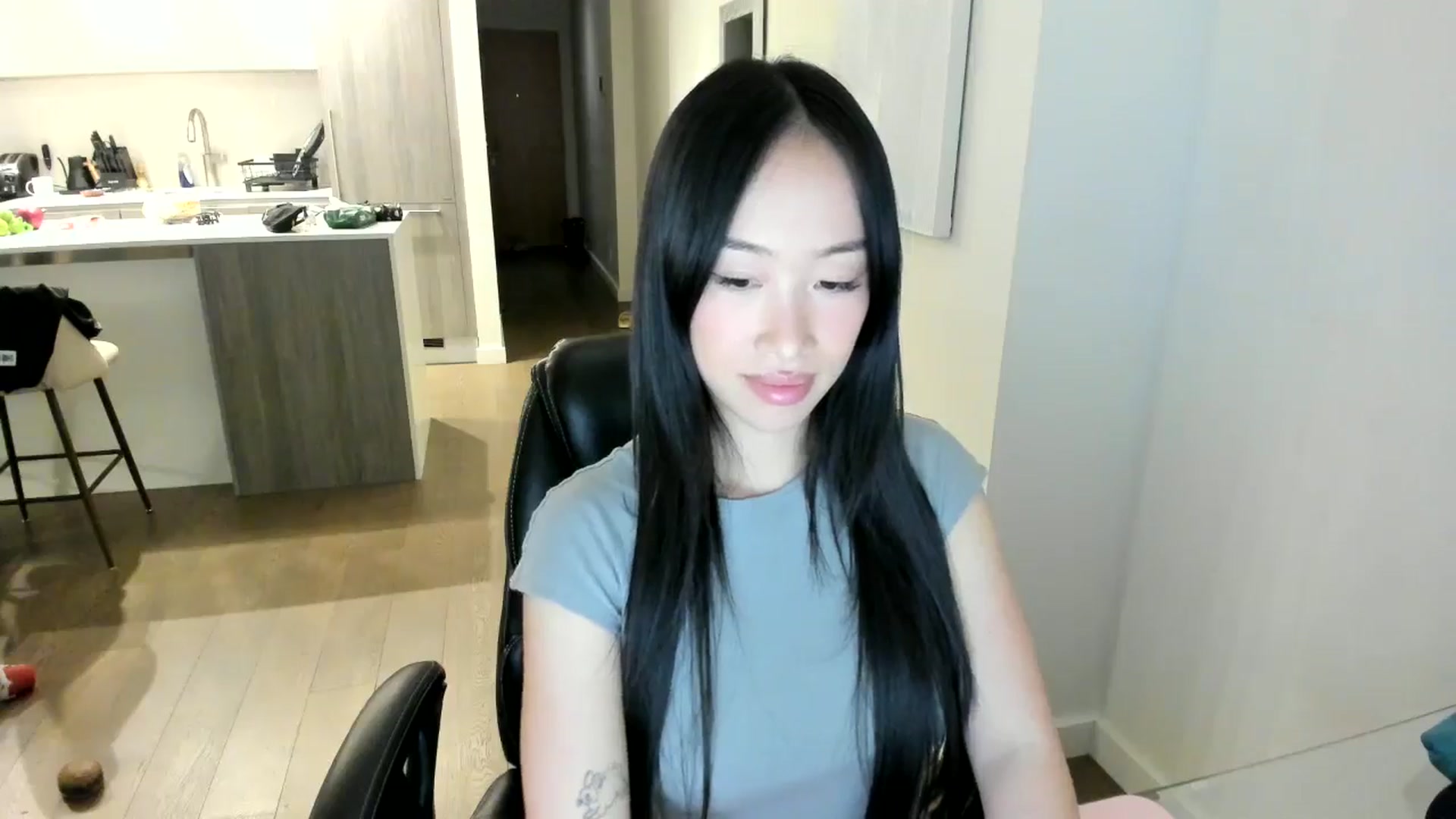 Gallery image thumbnail from BabieLee's myfreecams stream on, 05/08/2026, 05:11 image 2 of 20
