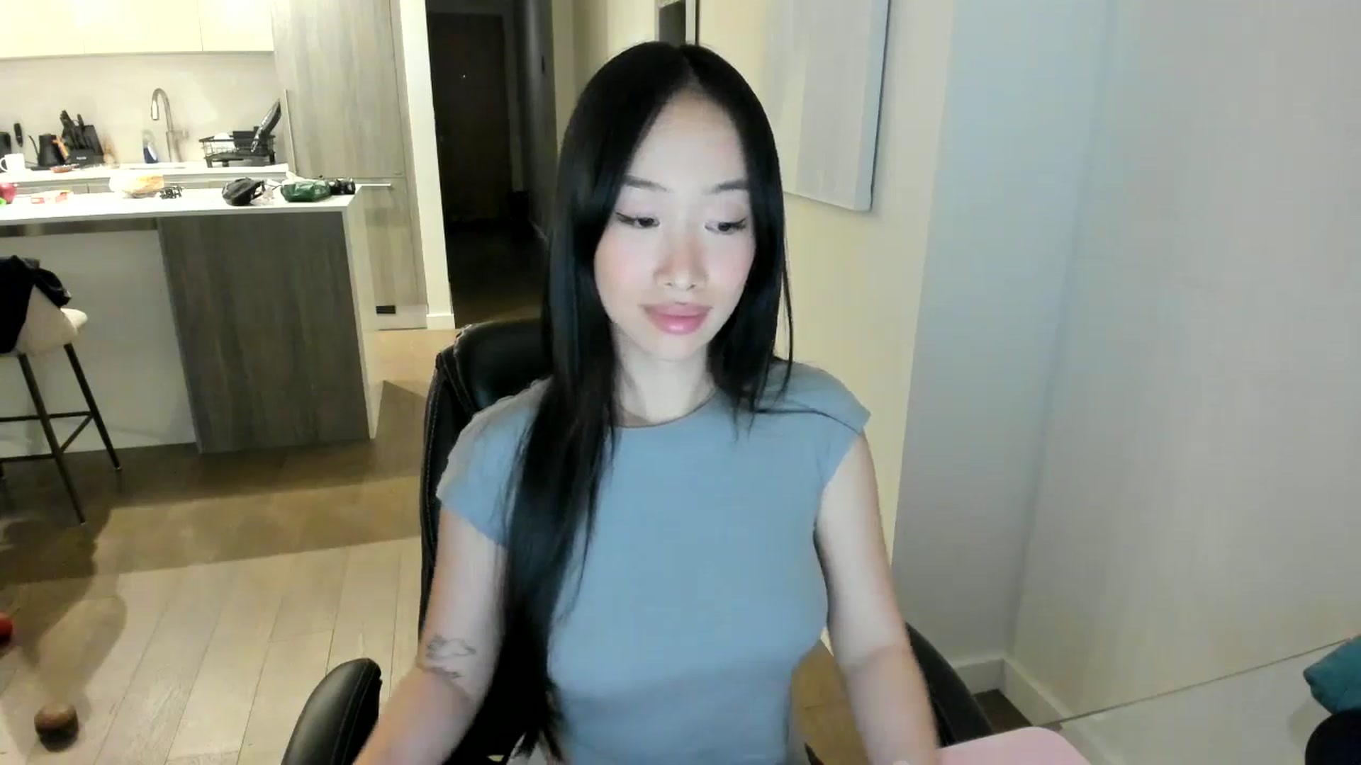 Gallery image thumbnail from BabieLee's myfreecams stream on, 05/08/2026, 05:11 image 16 of 20