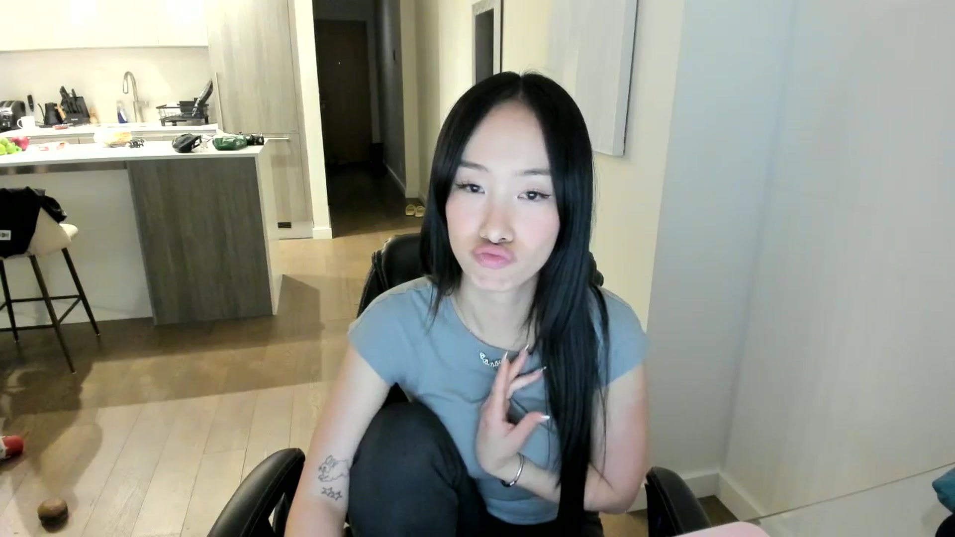 Gallery image thumbnail from BabieLee's myfreecams stream on, 05/08/2026, 05:11 image 7 of 20