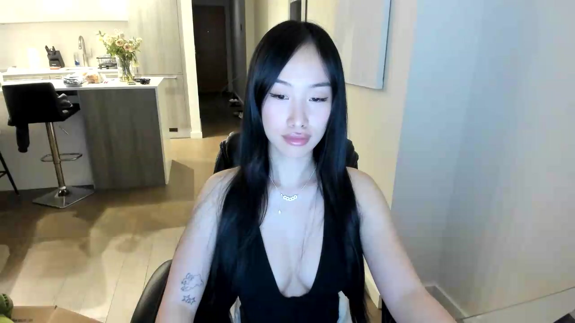 Gallery image thumbnail from BabieLee's myfreecams stream on, 05/31/2026, 04:08 image 5 of 20