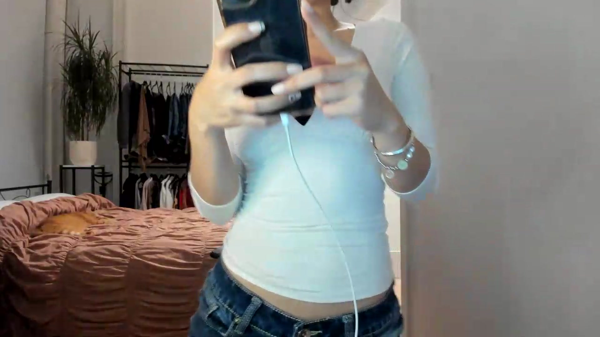 Gallery image thumbnail from BabieLee's myfreecams stream on, 07/30/2026, 02:55 image 3 of 20