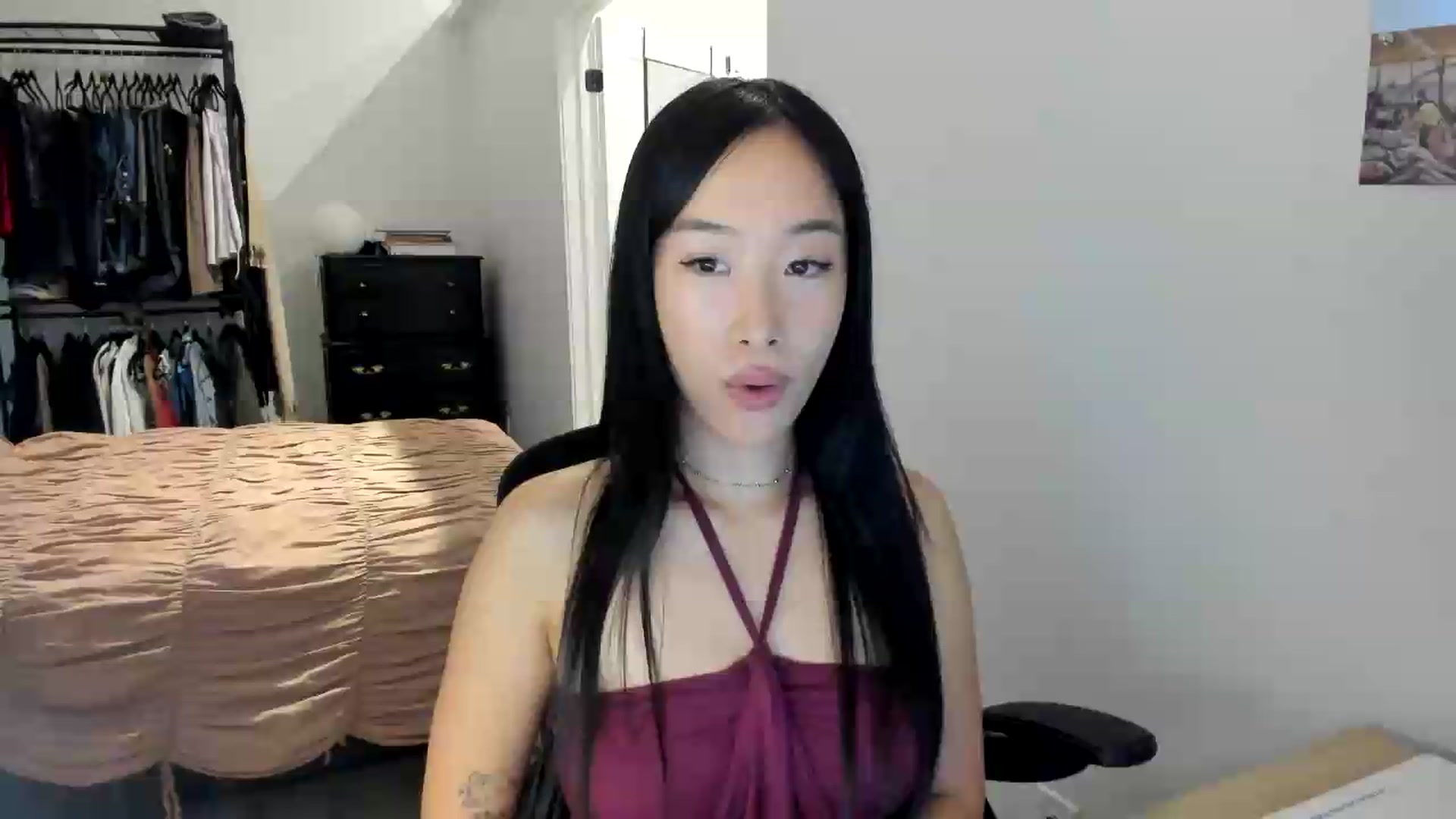 Gallery image thumbnail from BabieLee's myfreecams stream on, 08/31/2026, 19:06 image 10 of 20