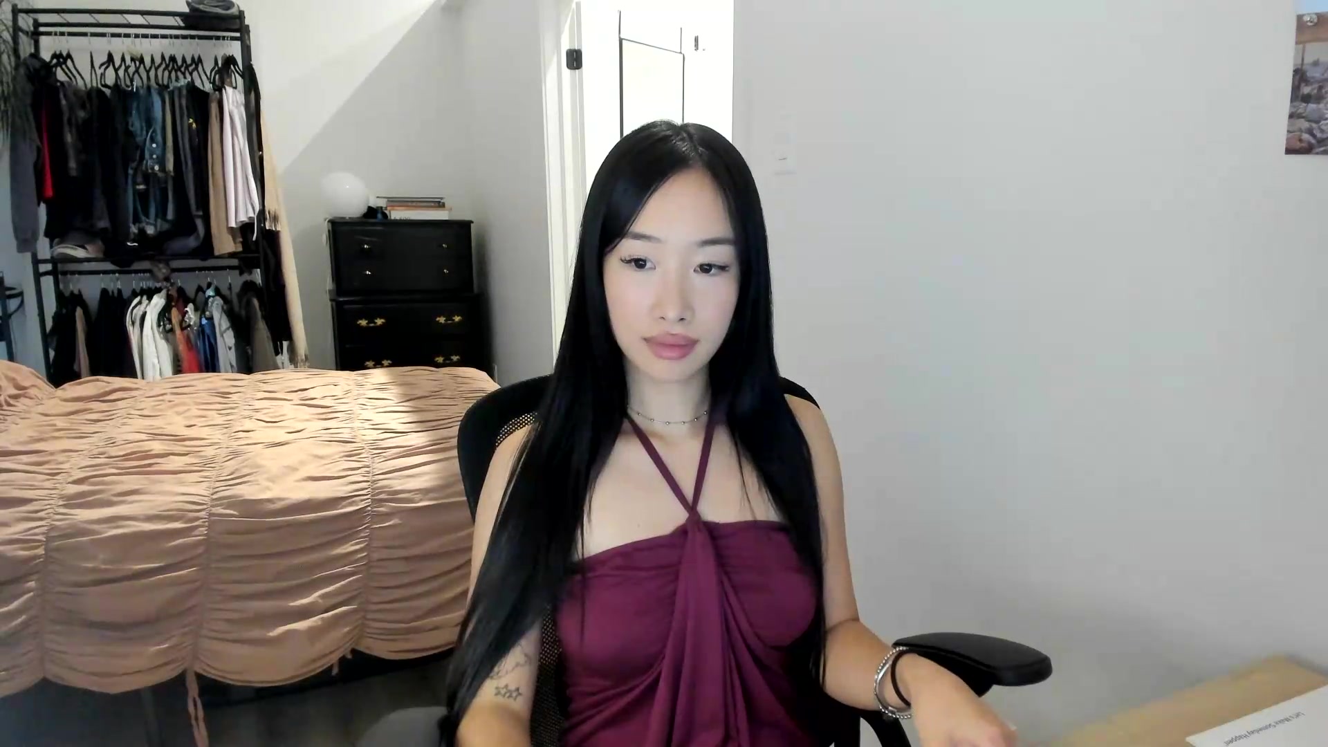 Gallery image thumbnail from BabieLee's myfreecams stream on, 08/31/2026, 19:06 image 18 of 20