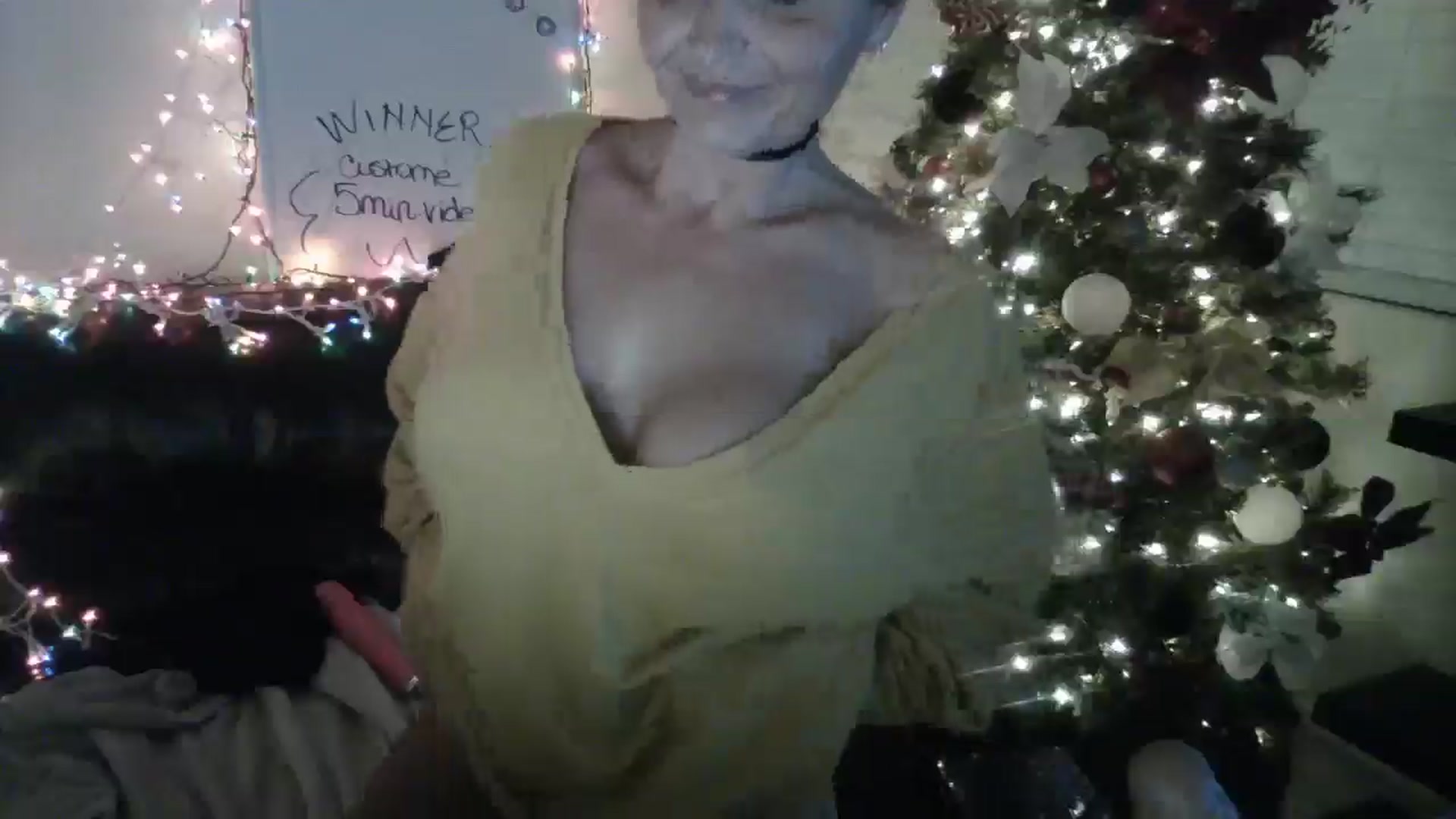 Gallery image thumbnail from Babsbunny's myfreecams stream on, 12/15/2025, 11:15 image 14 of 20