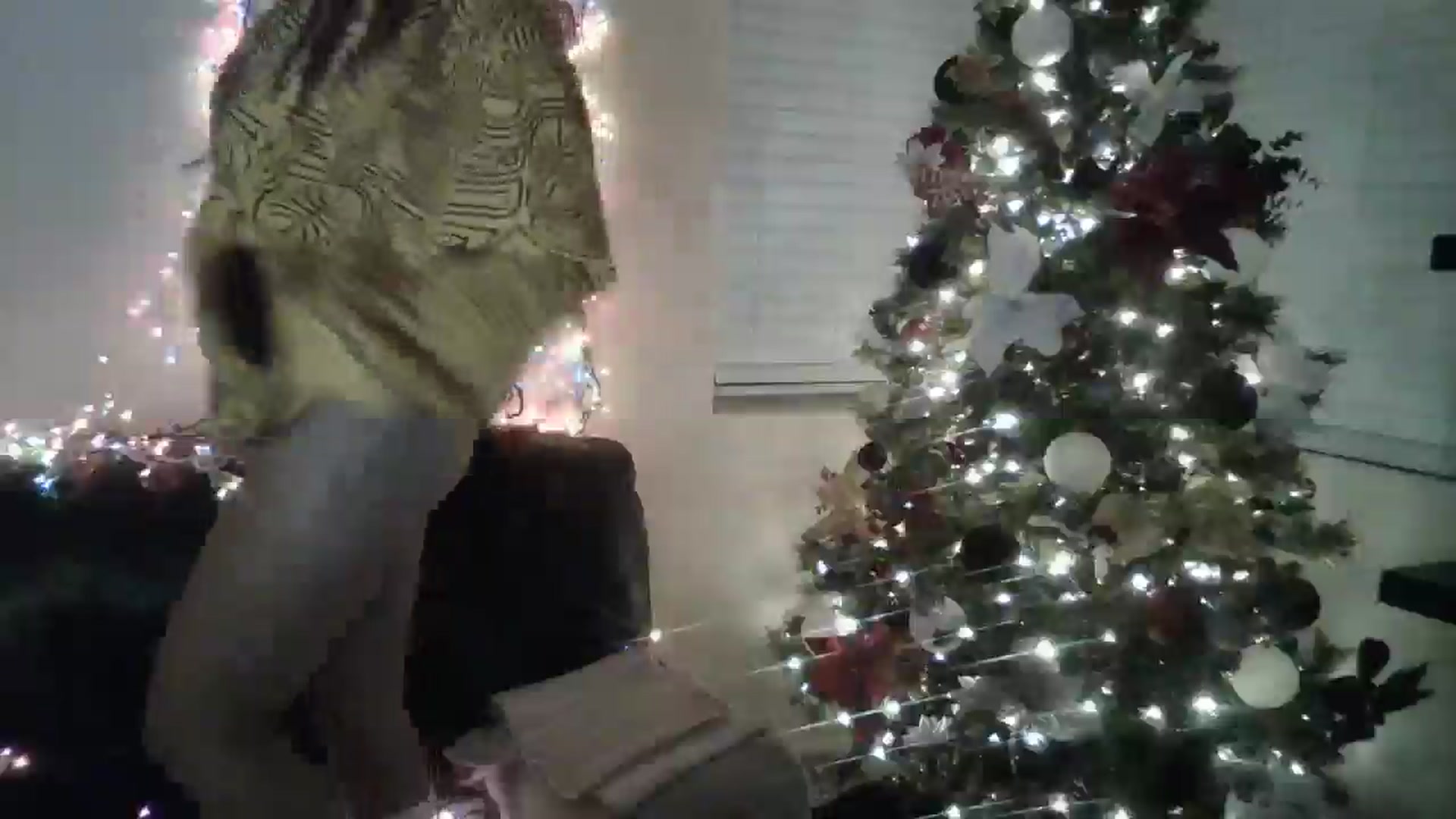 Gallery image thumbnail from Babsbunny's myfreecams stream on, 12/15/2025, 11:15 image 9 of 20