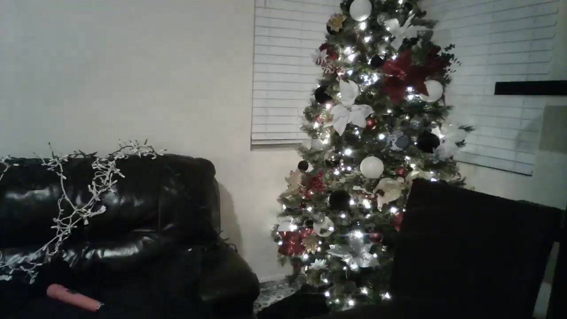 Gallery image thumbnail from Babsbunny's myfreecams stream on, 12/19/2025, 10:47 image 11 of 20