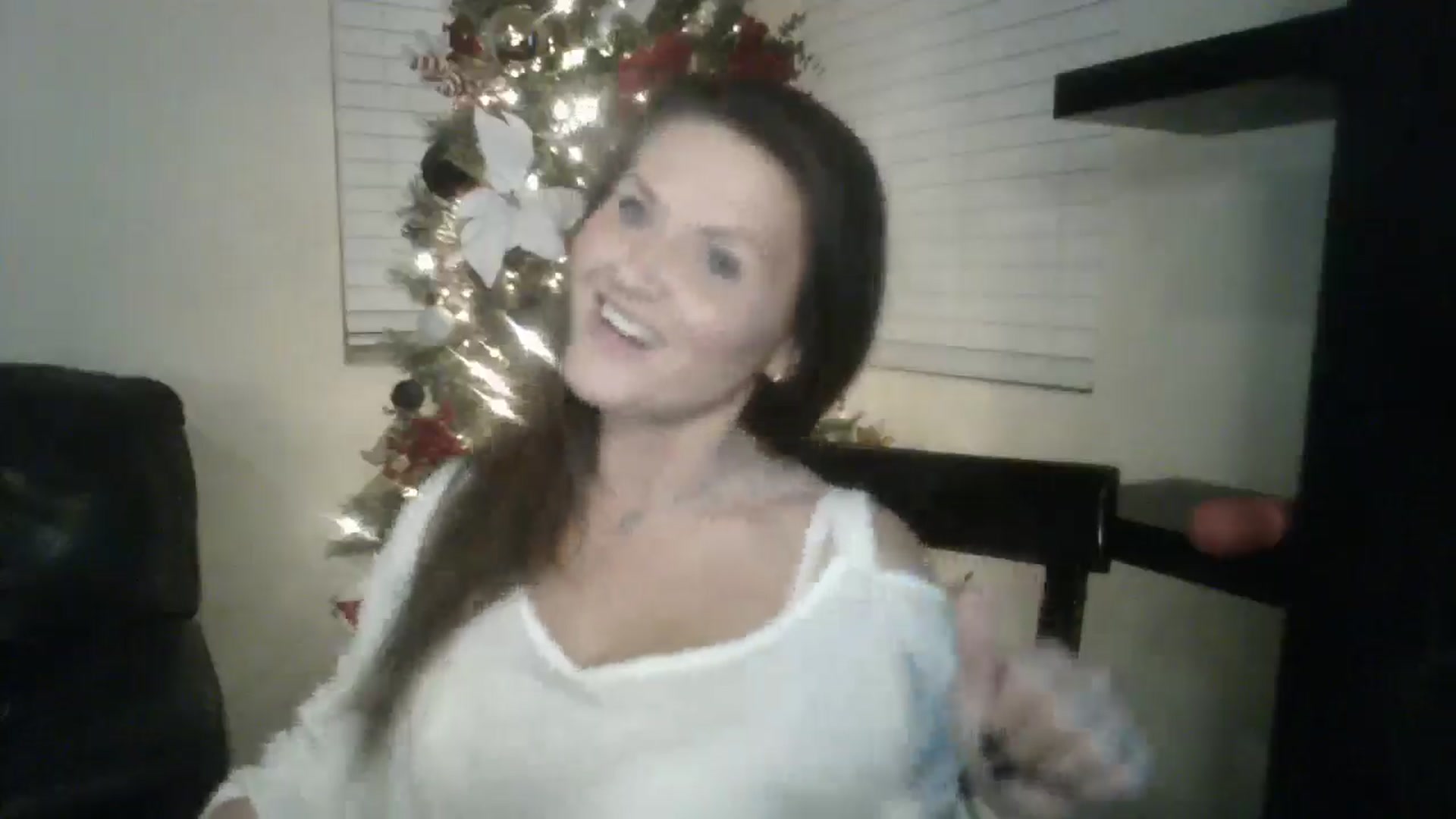 Gallery image thumbnail from Babsbunny's myfreecams stream on, 01/05/2026, 07:39 image 5 of 20