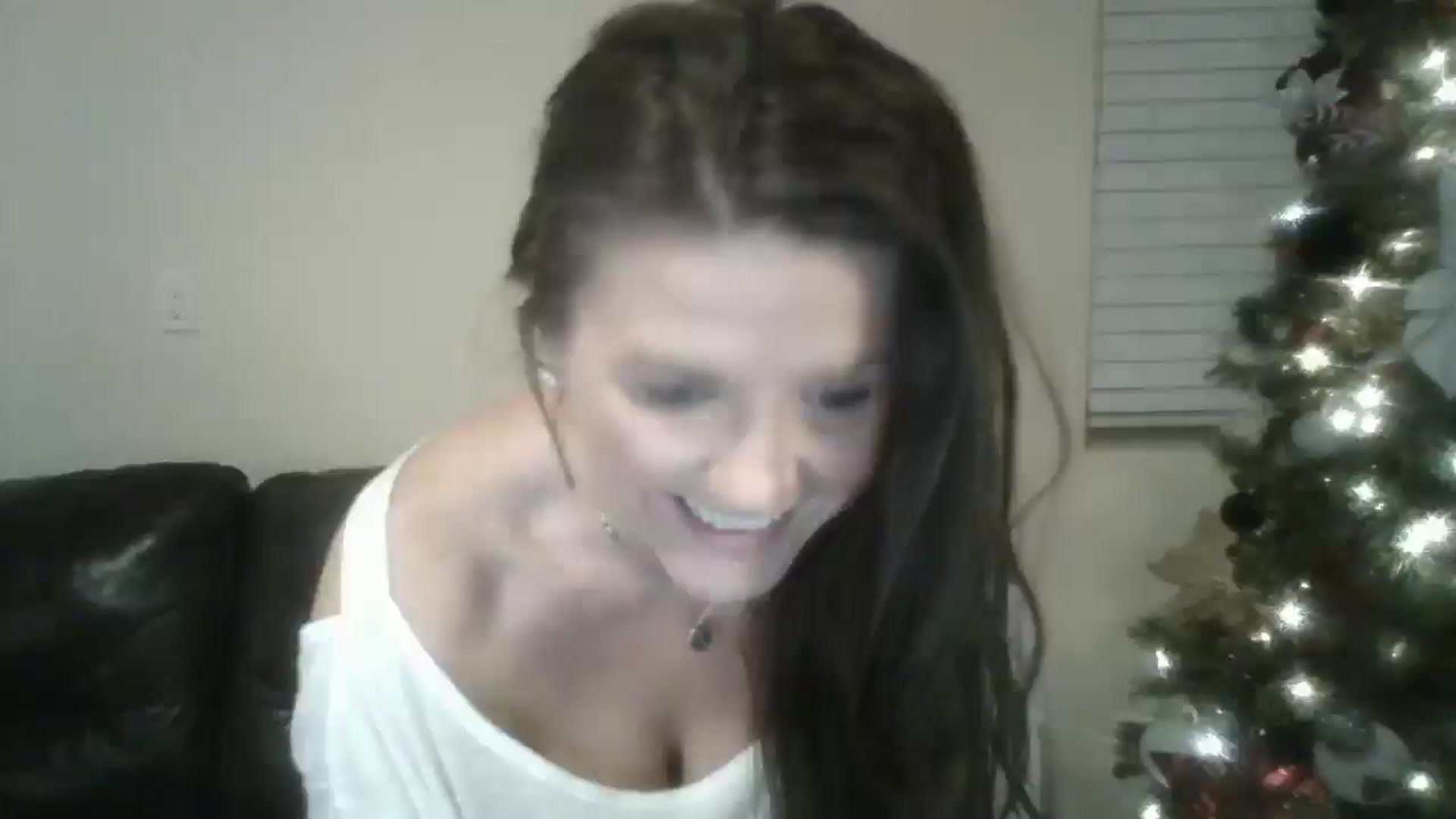 Gallery image thumbnail from Babsbunny's myfreecams stream on, 01/05/2026, 09:29 image 1 of 20