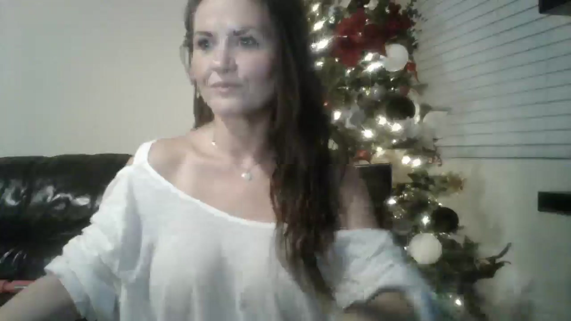 Gallery image thumbnail from Babsbunny's myfreecams stream on, 01/05/2026, 11:18 image 8 of 20