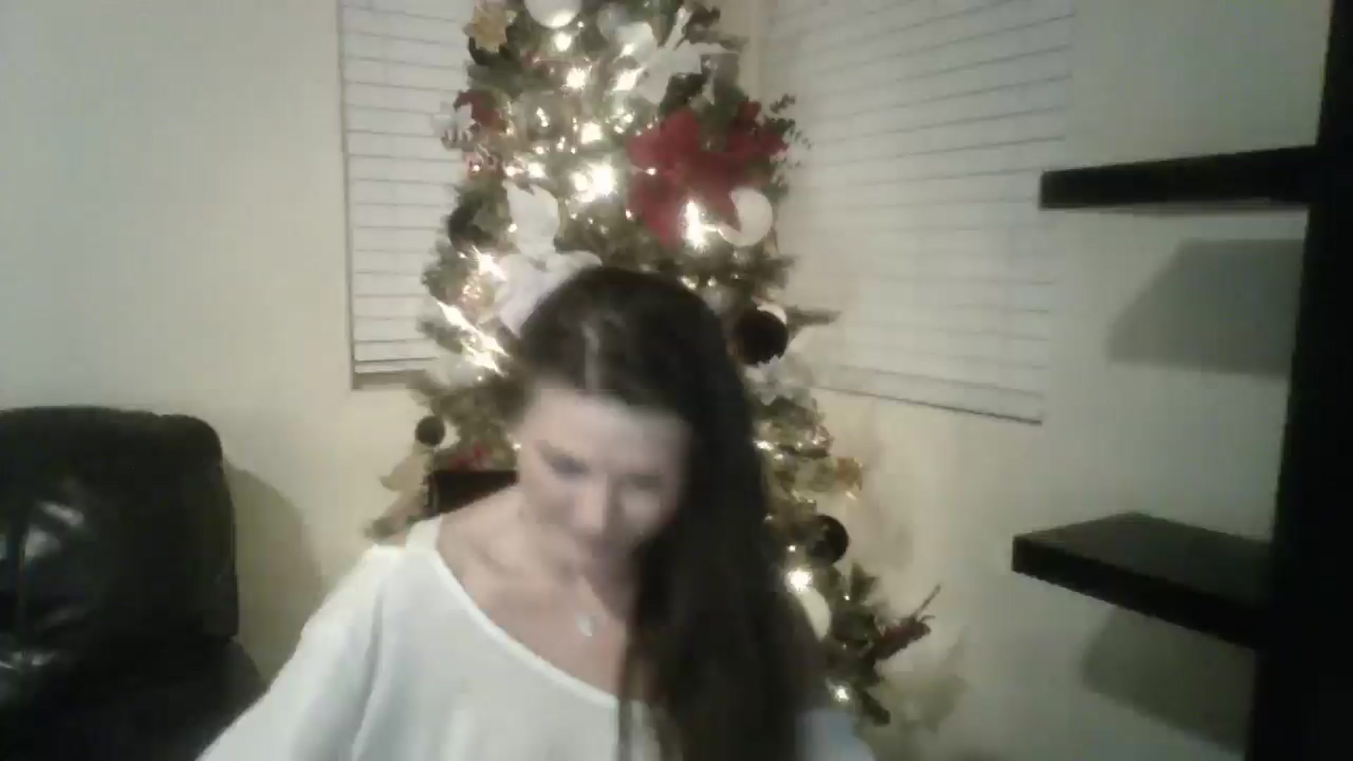 Gallery image thumbnail from Babsbunny's myfreecams stream on, 01/05/2026, 11:18 image 7 of 20