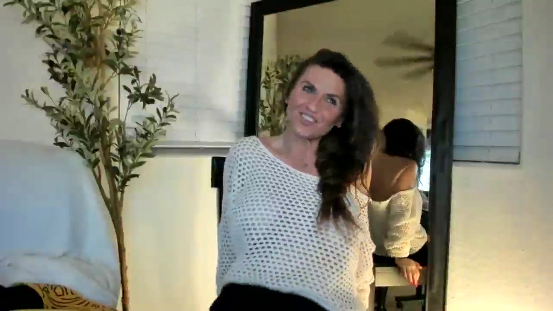 Gallery image thumbnail from Babsbunny's myfreecams stream on, 01/31/2026, 10:50 image 18 of 20