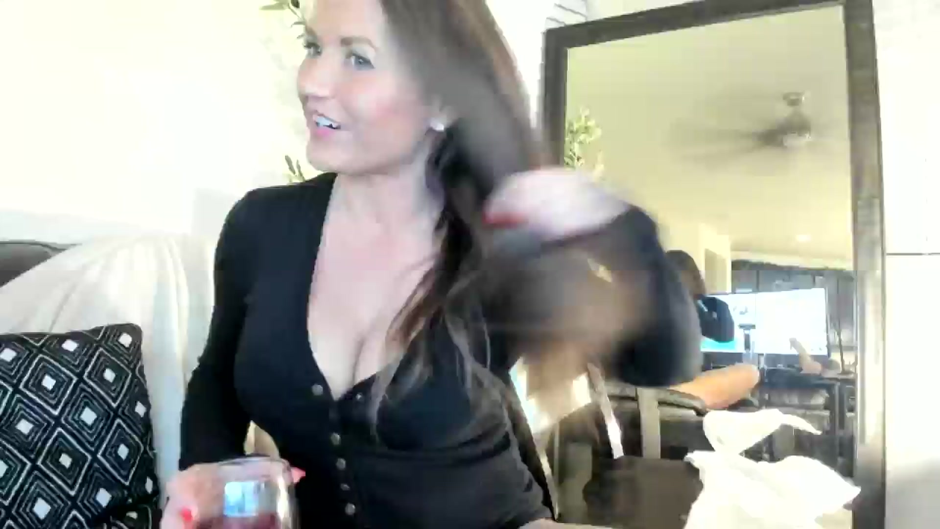 Gallery image thumbnail from Babsbunny's myfreecams stream on, 02/07/2026, 09:23 image 1 of 20