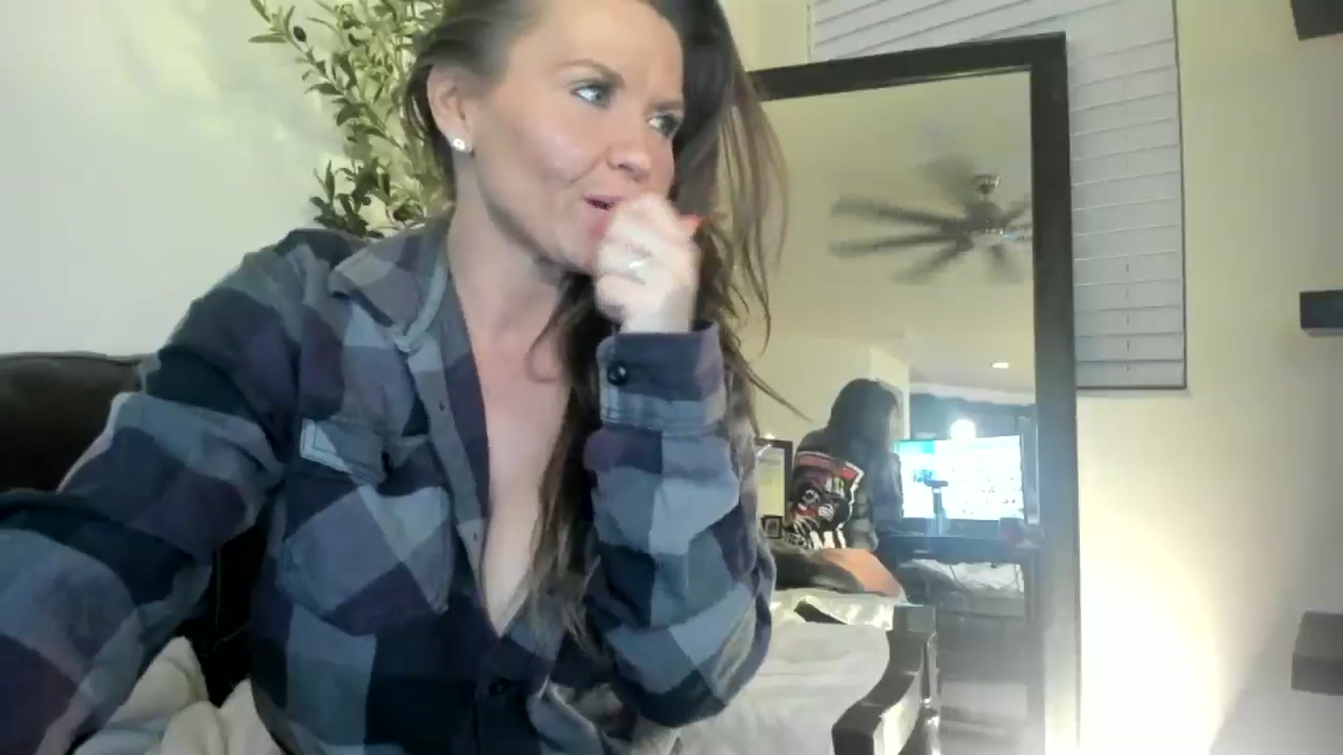 Gallery image thumbnail from Babsbunny's myfreecams stream on, 02/07/2026, 14:36 image 8 of 20