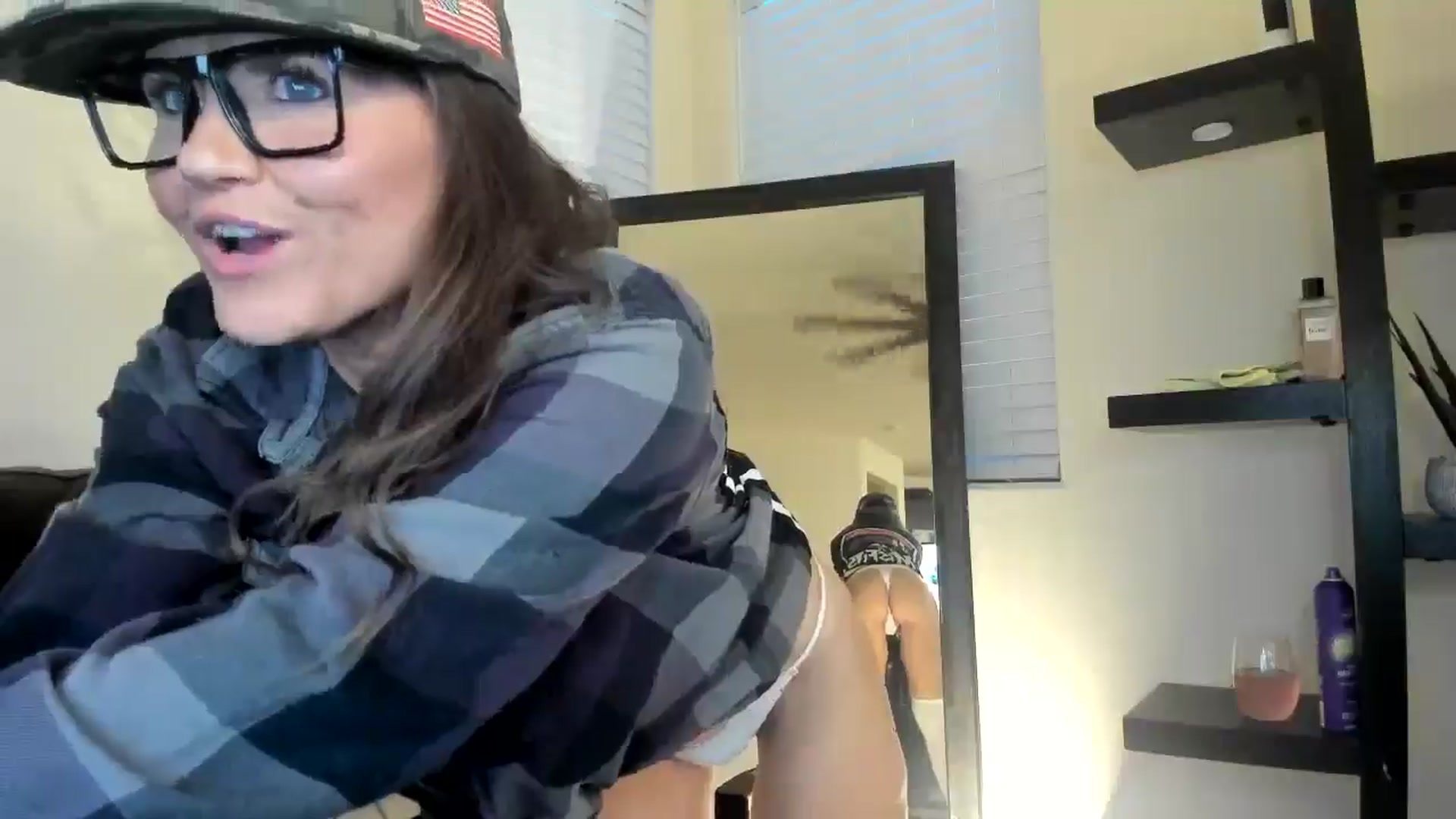 Gallery image thumbnail from Babsbunny's myfreecams stream on, 02/07/2026, 14:36 image 12 of 20