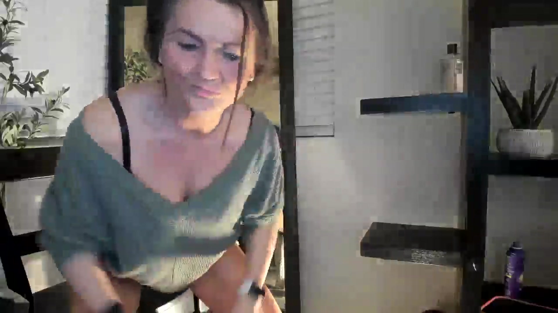 Gallery image thumbnail from Babsbunny's myfreecams stream on, 02/09/2026, 12:48 image 6 of 20
