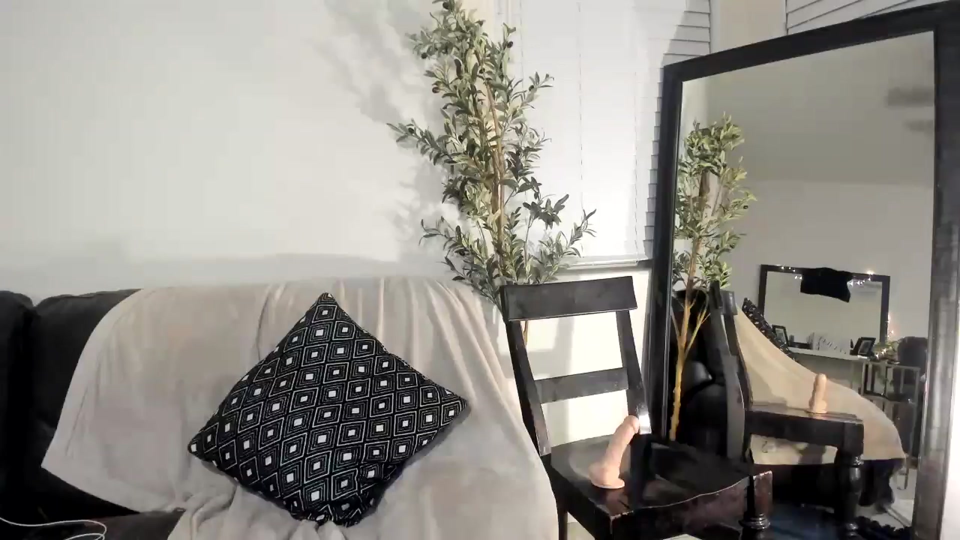 Gallery image thumbnail from Babsbunny's myfreecams stream on, 02/13/2026, 10:44 image 19 of 20
