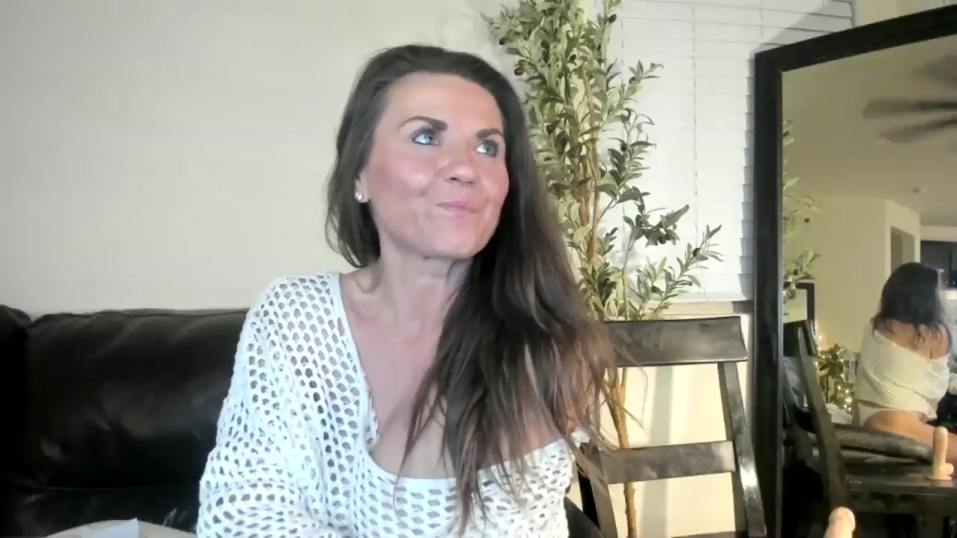 Gallery image thumbnail from Babsbunny's myfreecams stream on, 02/16/2026, 09:50 image 14 of 20