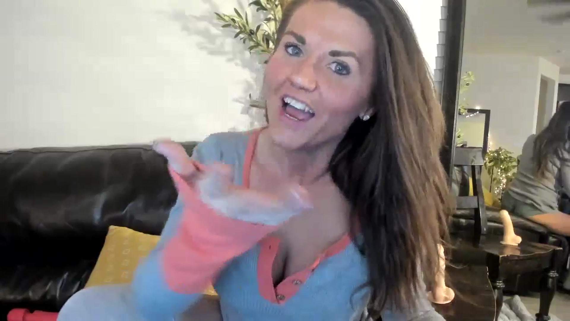 Gallery image thumbnail from Babsbunny's myfreecams stream on, 02/17/2026, 10:02 image 14 of 20