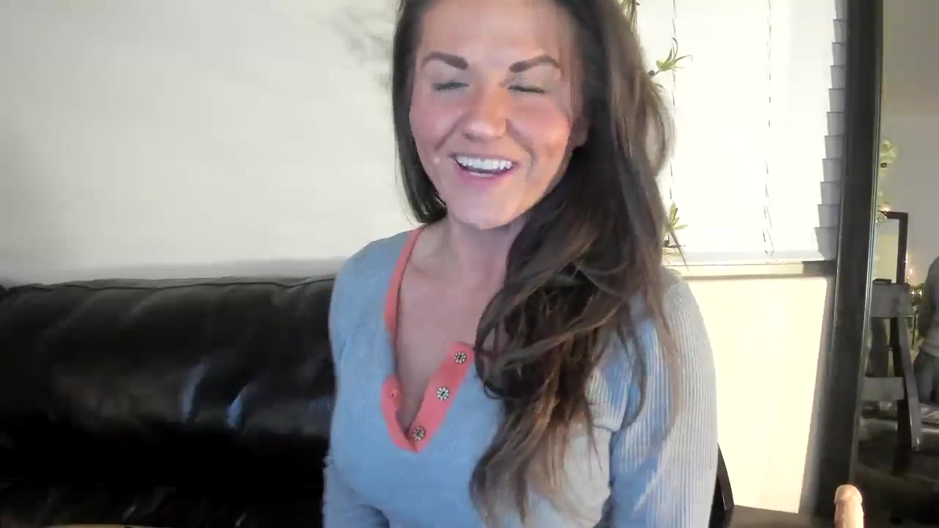 Gallery image thumbnail from Babsbunny's myfreecams stream on, 02/17/2026, 11:04 image 16 of 20