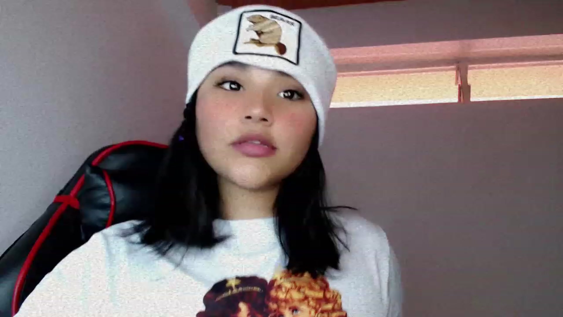 Gallery image thumbnail from BabyAsianX0's myfreecams stream on, 11/18/2022, 13:52 image 13 of 20