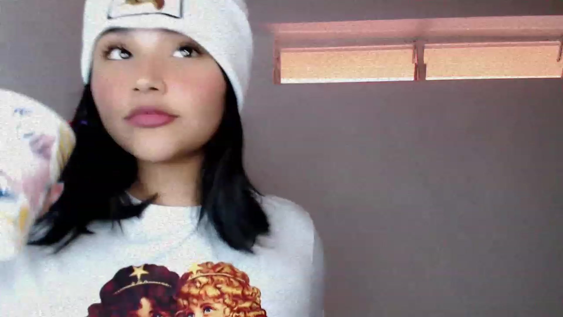 Gallery image thumbnail from BabyAsianX0's myfreecams stream on, 11/18/2022, 13:52 image 9 of 20