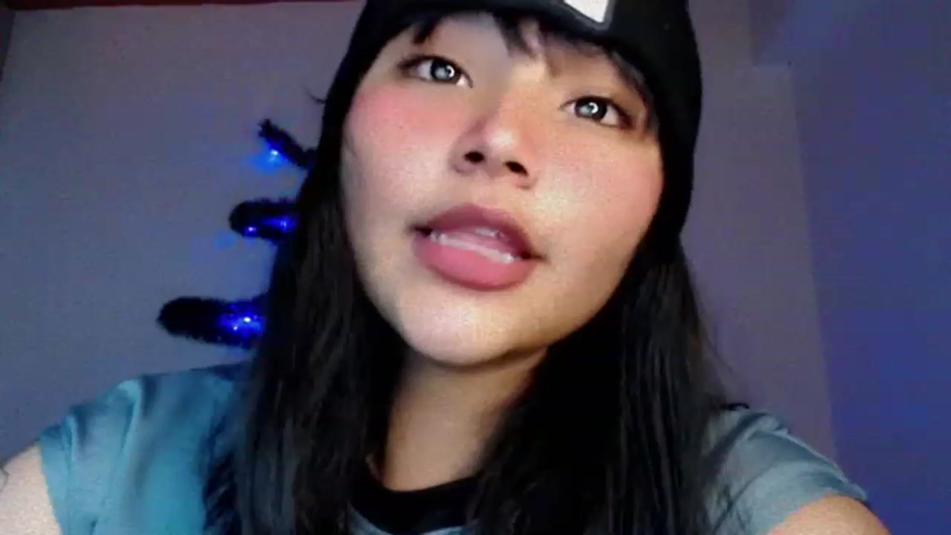 Gallery image thumbnail from BabyAsianX0's myfreecams stream on, 12/26/2022, 17:05 image 6 of 20