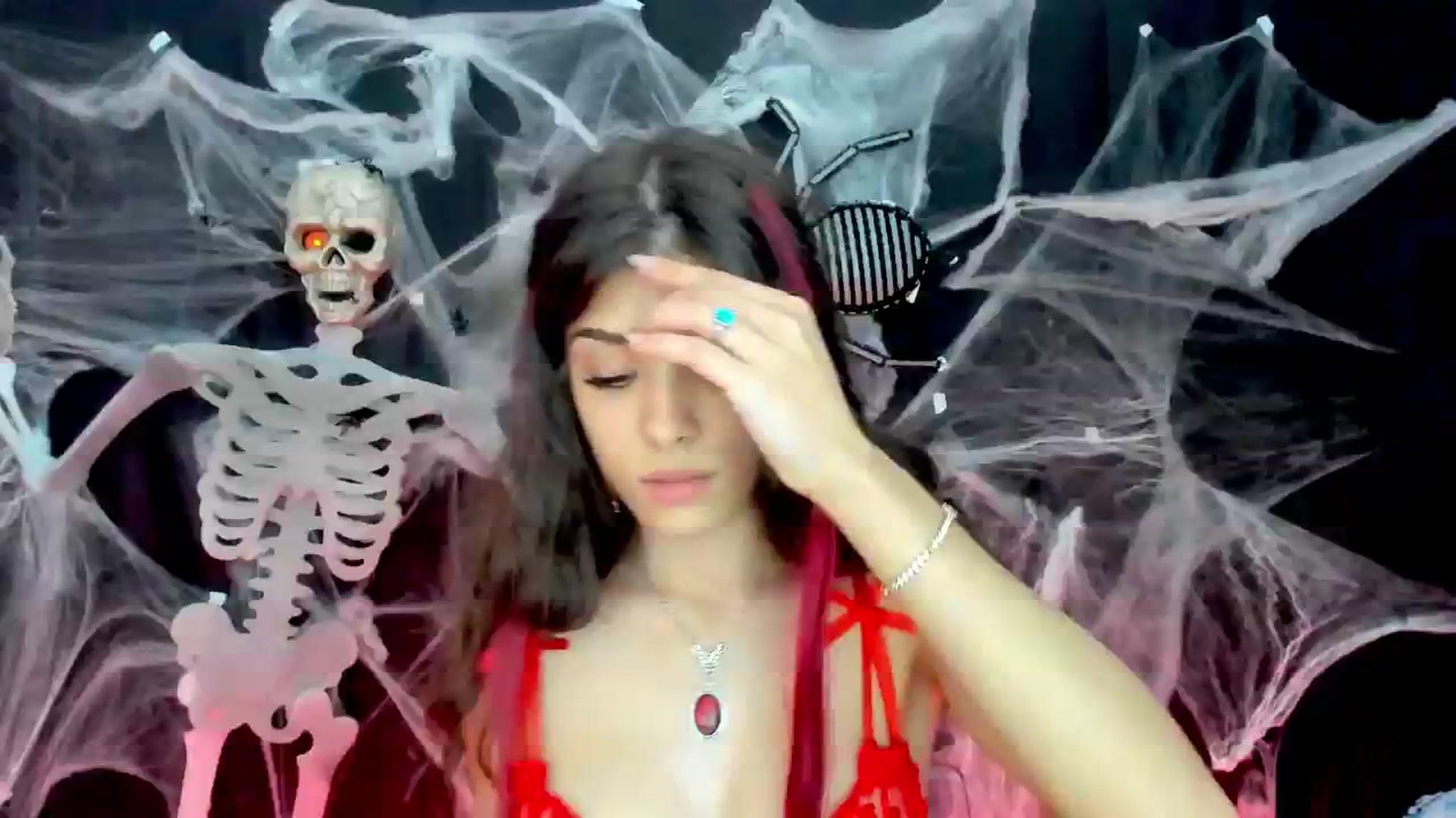 Gallery image thumbnail from BabyAylin's myfreecams stream on, 11/01/2024, 13:34 image 3 of 20