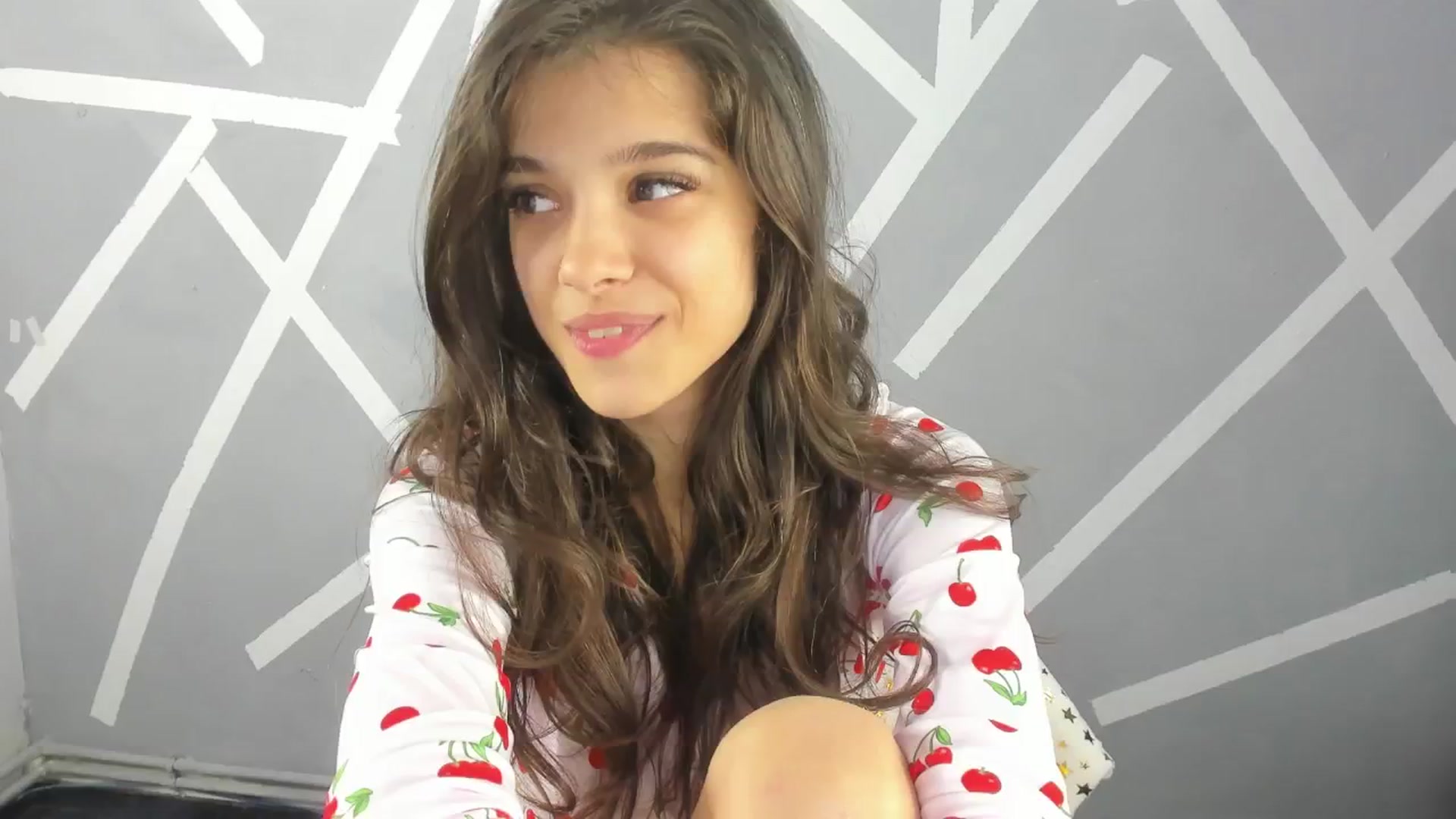 Gallery image thumbnail from BabyAylin's myfreecams stream on, 11/18/2024, 12:46 image 6 of 20
