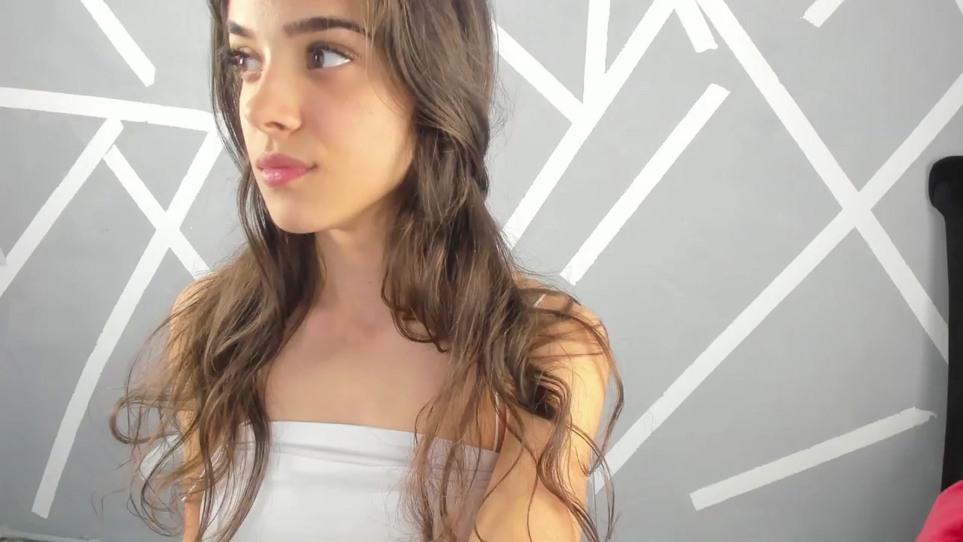 Gallery image thumbnail from BabyAylin's myfreecams stream on, 11/28/2024, 14:47 image 8 of 20