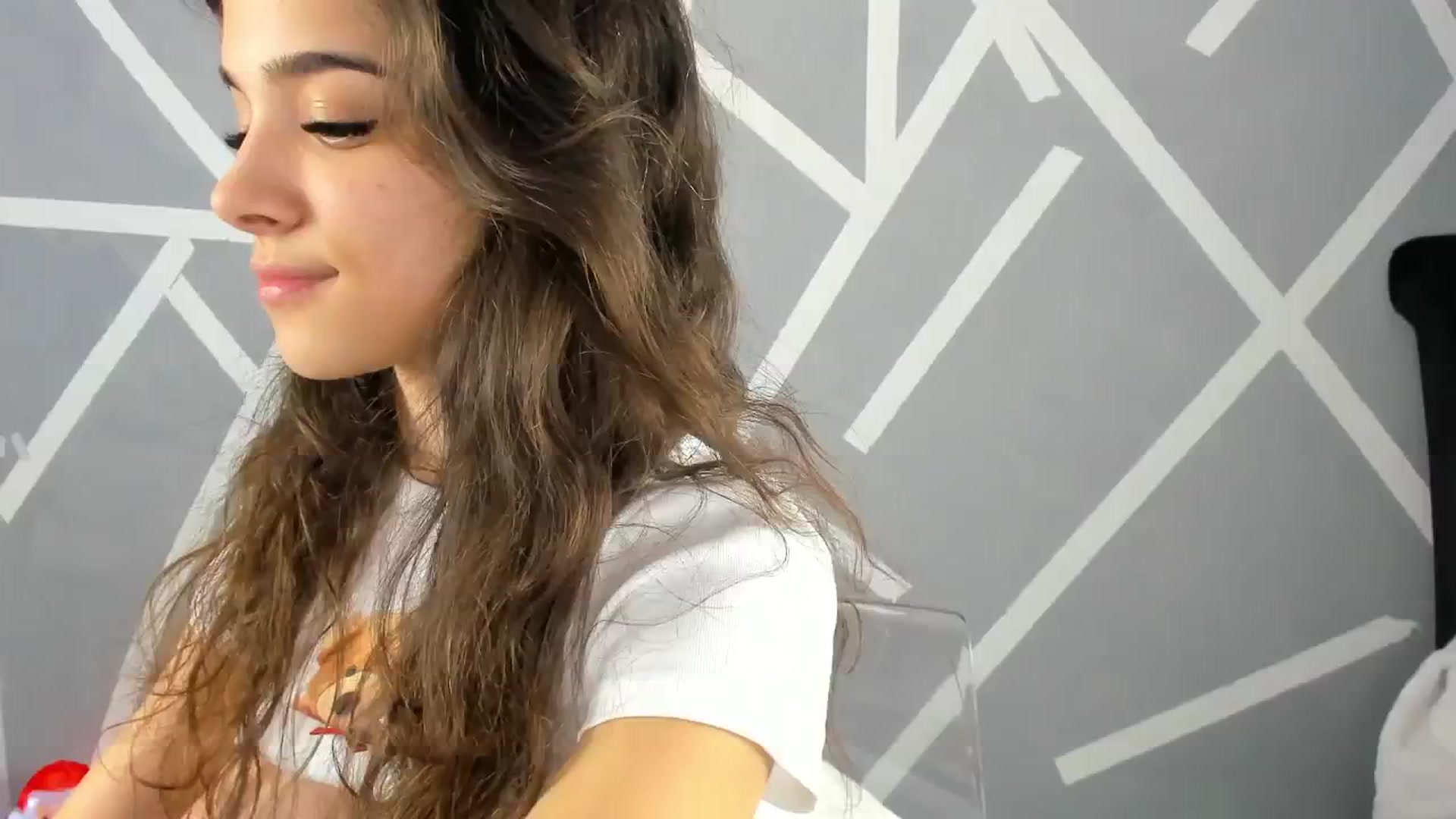 Gallery image thumbnail from BabyAylin's myfreecams stream on, 12/04/2024, 08:15 image 8 of 20