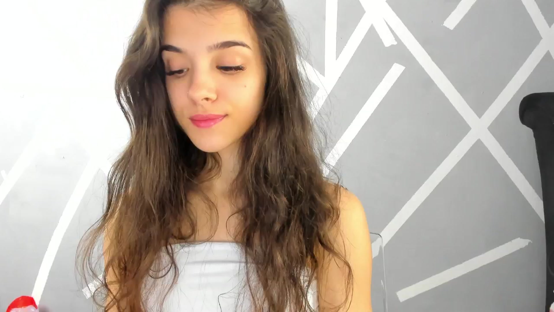 Gallery image thumbnail from BabyAylin's myfreecams stream on, 12/12/2024, 09:13 image 7 of 20