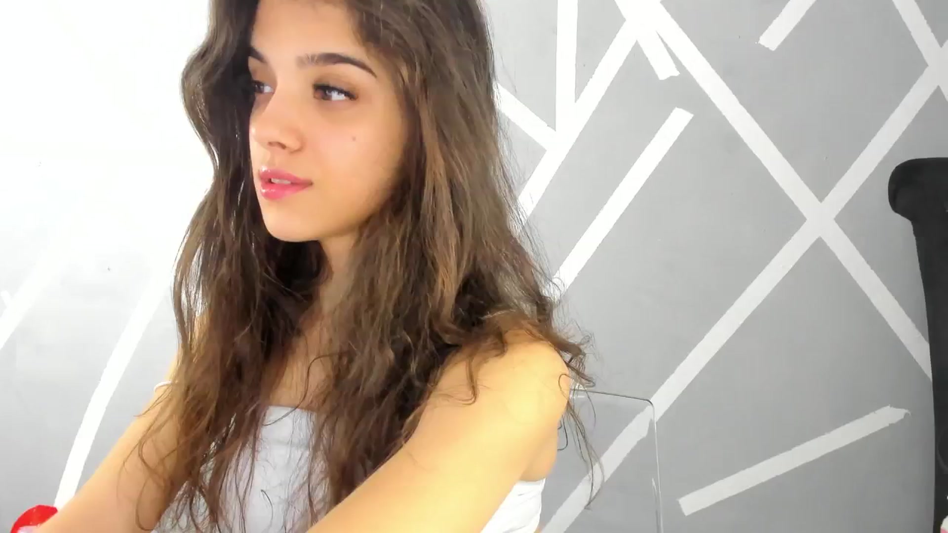 Gallery image thumbnail from BabyAylin's myfreecams stream on, 12/12/2024, 09:13 image 8 of 20