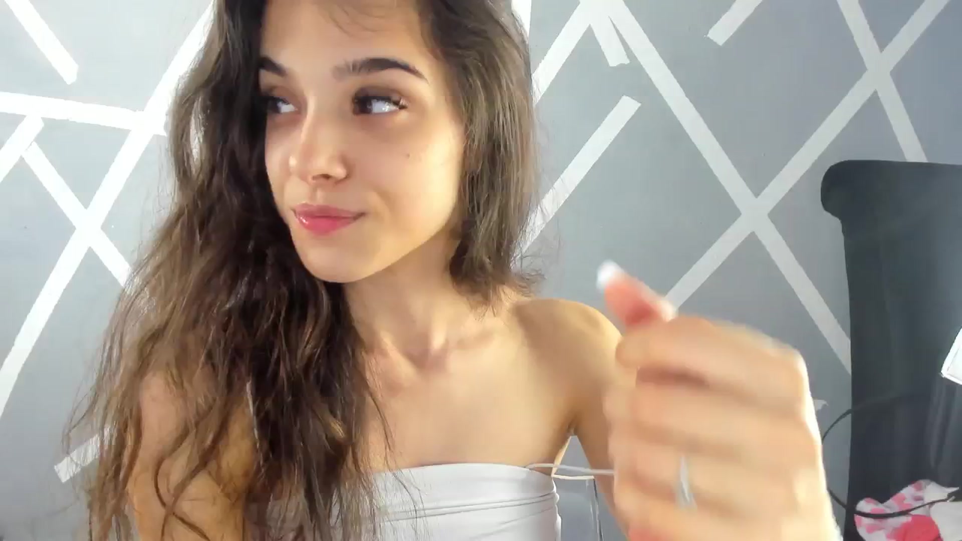 Gallery image thumbnail from BabyAylin's myfreecams stream on, 12/12/2024, 11:17 image 19 of 20