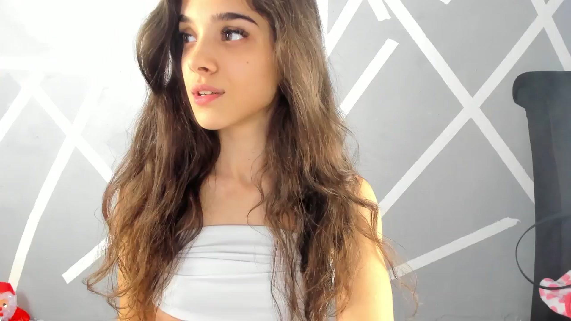 Gallery image thumbnail from BabyAylin's myfreecams stream on, 12/12/2024, 11:17 image 16 of 20