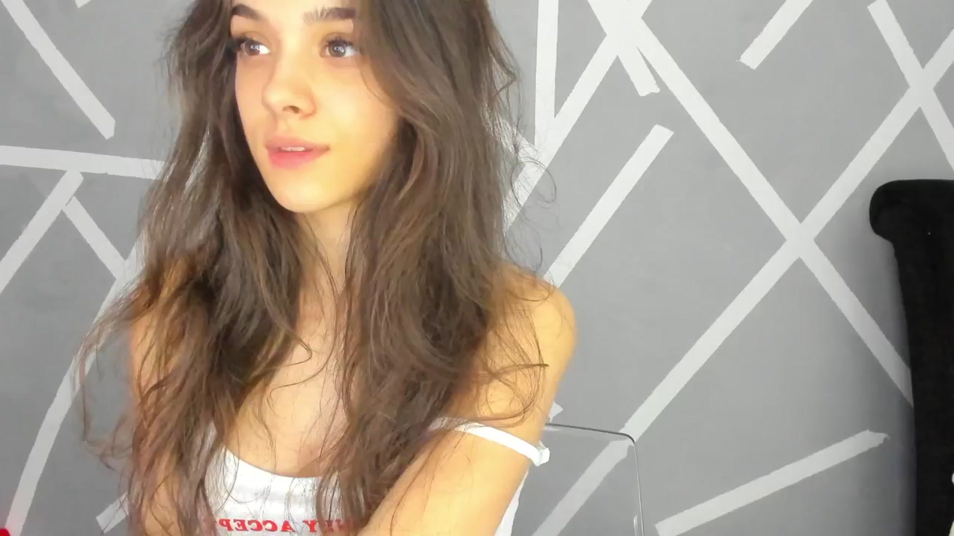 Gallery image thumbnail from BabyAylin's myfreecams stream on, 12/19/2024, 10:32 image 2 of 20