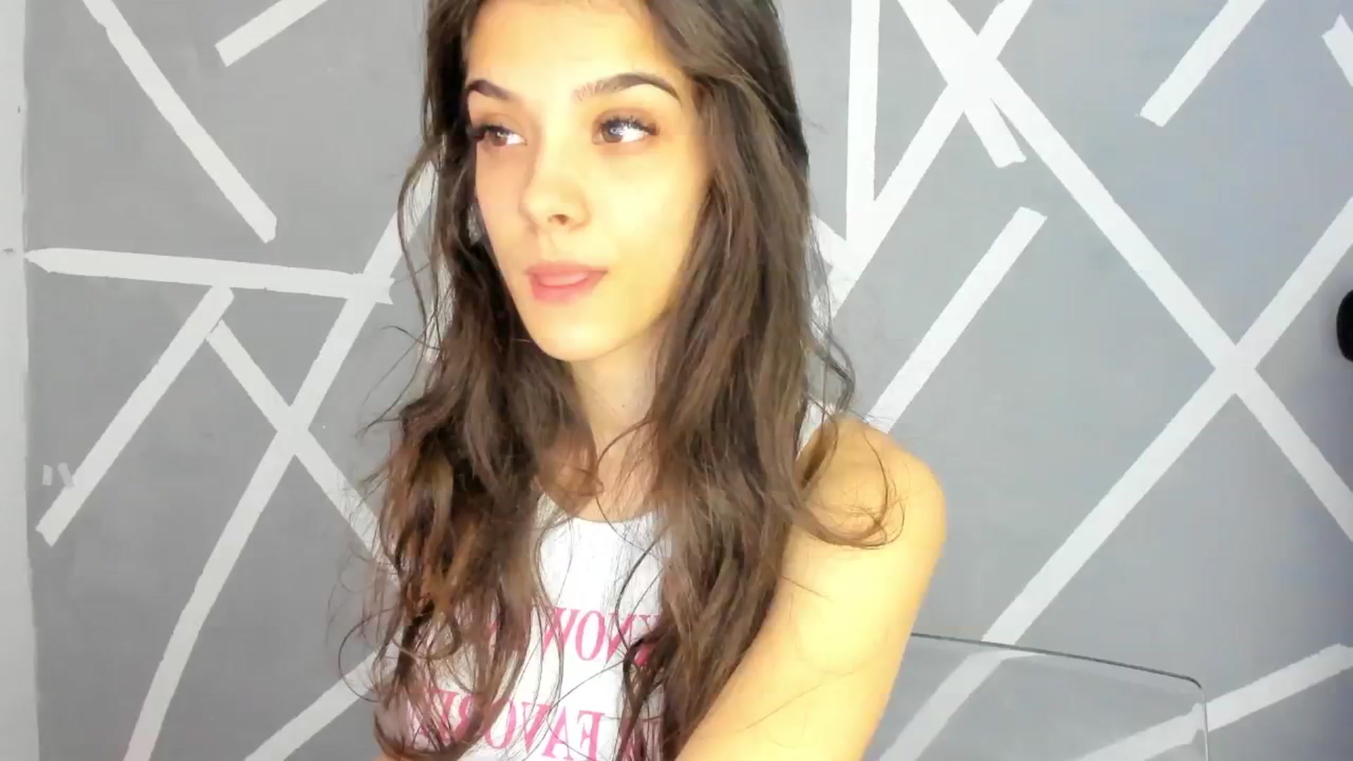 Gallery image thumbnail from BabyAylin's myfreecams stream on, 12/30/2024, 13:16 image 10 of 20