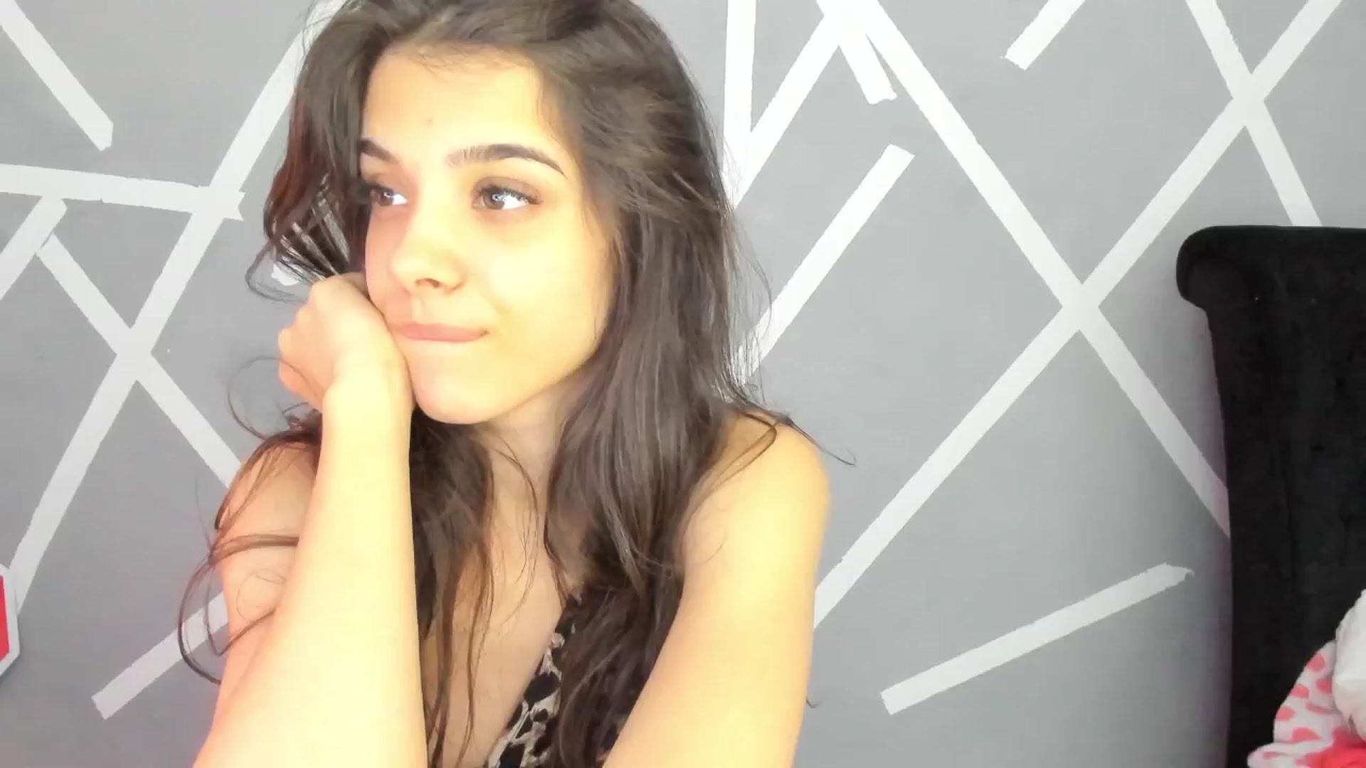 Gallery image thumbnail from BabyAylin's myfreecams stream on, 01/06/2025, 11:17 image 20 of 20