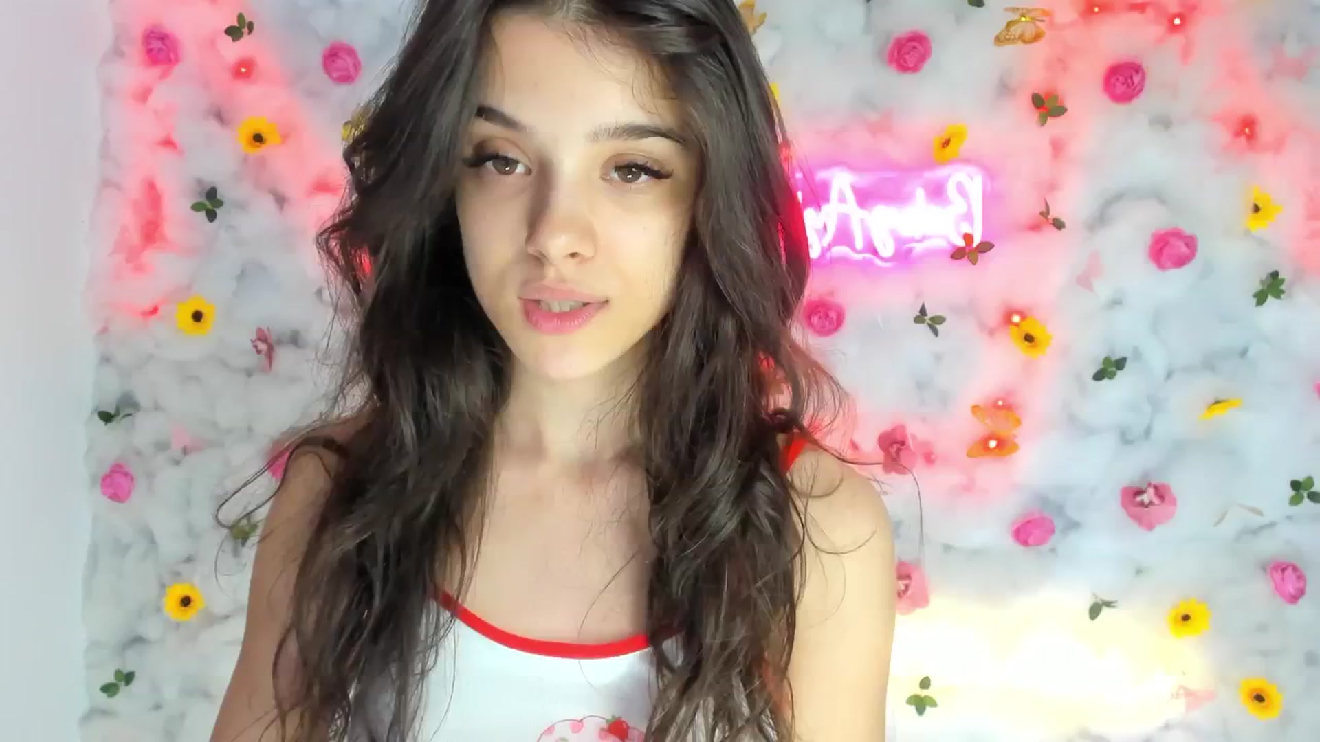 Gallery image thumbnail from BabyAylin's myfreecams stream on, 01/18/2025, 13:40 image 16 of 20