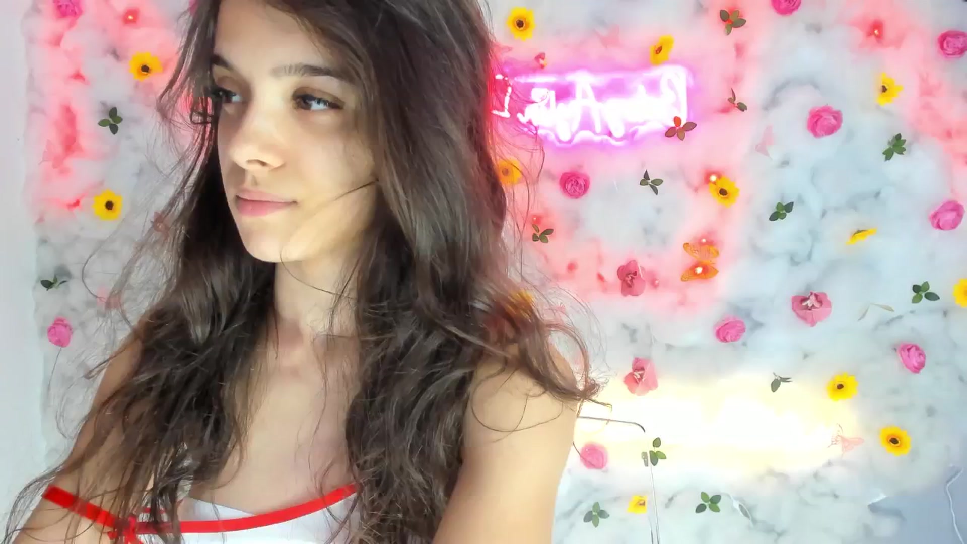 Gallery image thumbnail from BabyAylin's myfreecams stream on, 01/18/2025, 13:40 image 8 of 20