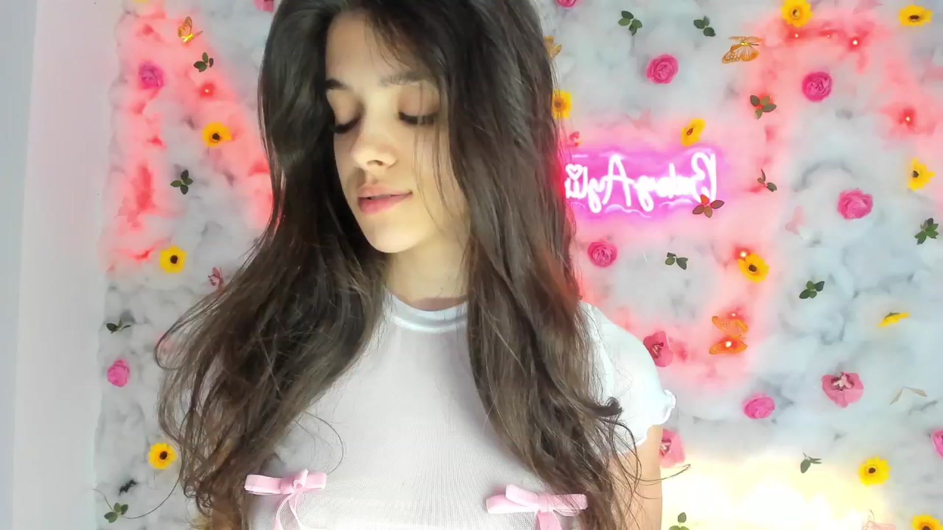 Gallery image thumbnail from BabyAylin's myfreecams stream on, 01/21/2025, 13:57 image 2 of 20