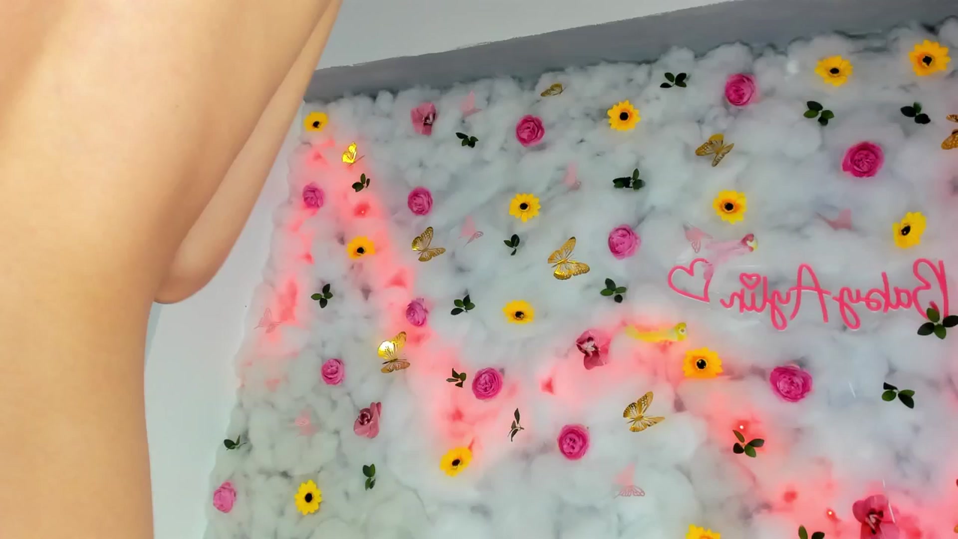 Gallery image thumbnail from BabyAylin's myfreecams stream on, 01/25/2025, 15:06 image 16 of 20