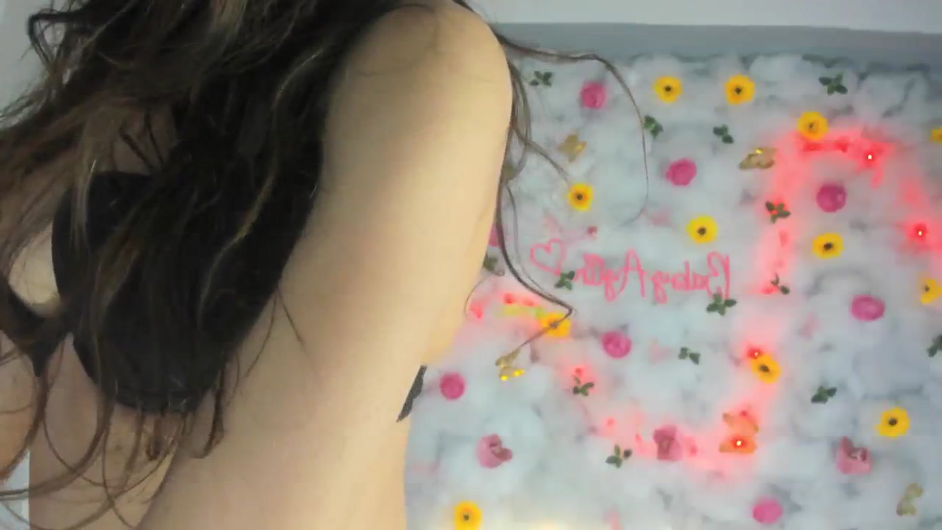 Gallery image thumbnail from BabyAylin's myfreecams stream on, 02/14/2025, 08:31 image 8 of 20