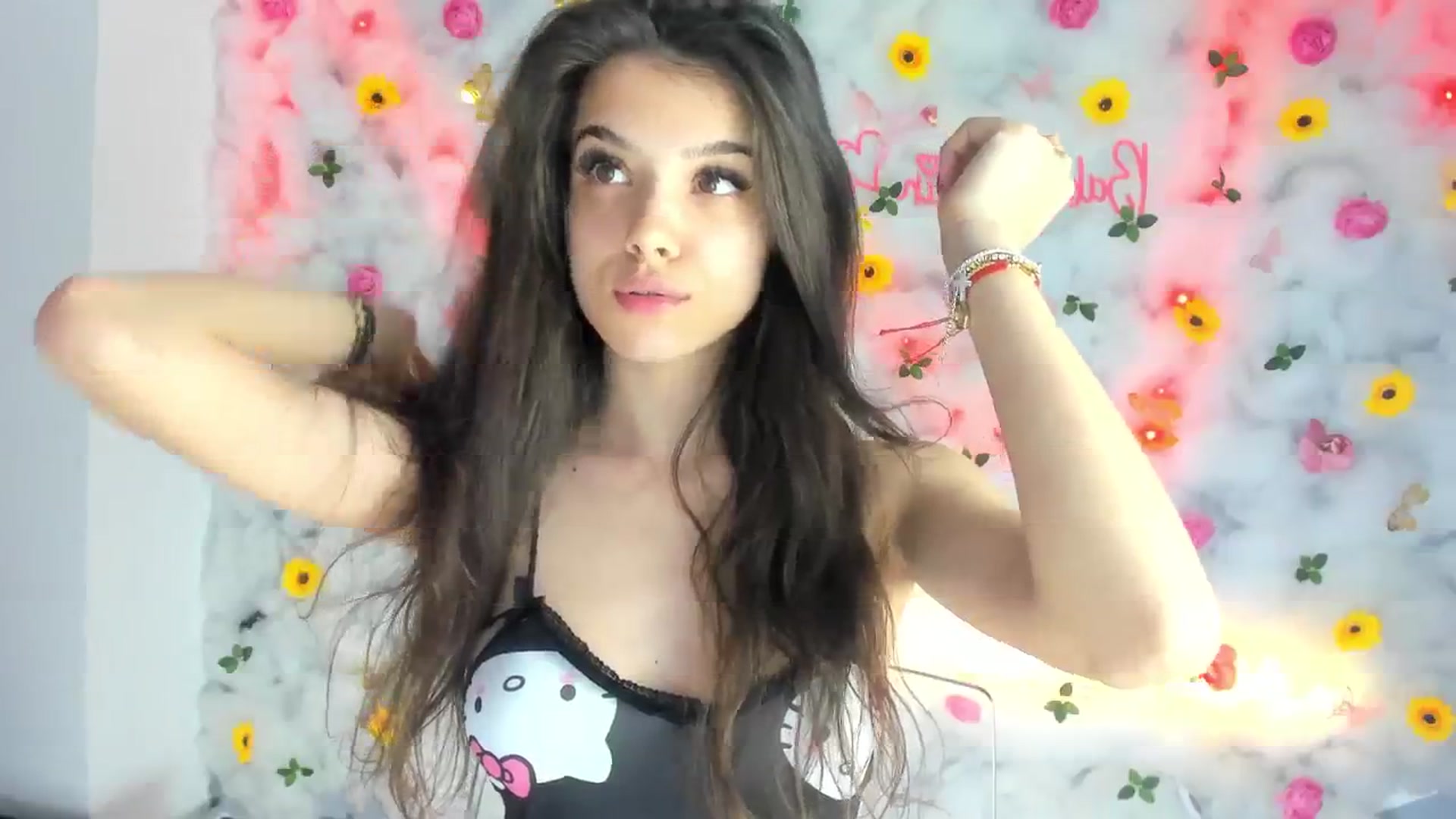 Gallery image thumbnail from BabyAylin's myfreecams stream on, 02/16/2025, 07:49 image 14 of 20