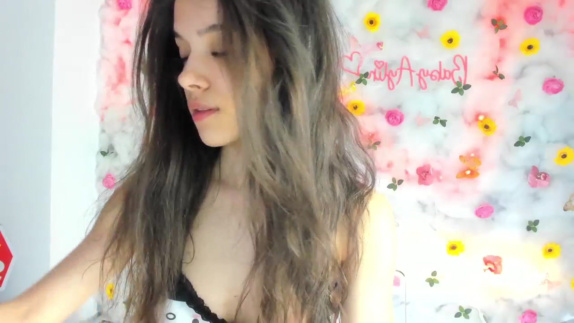 Gallery image thumbnail from BabyAylin's myfreecams stream on, 02/16/2025, 07:49 image 16 of 20
